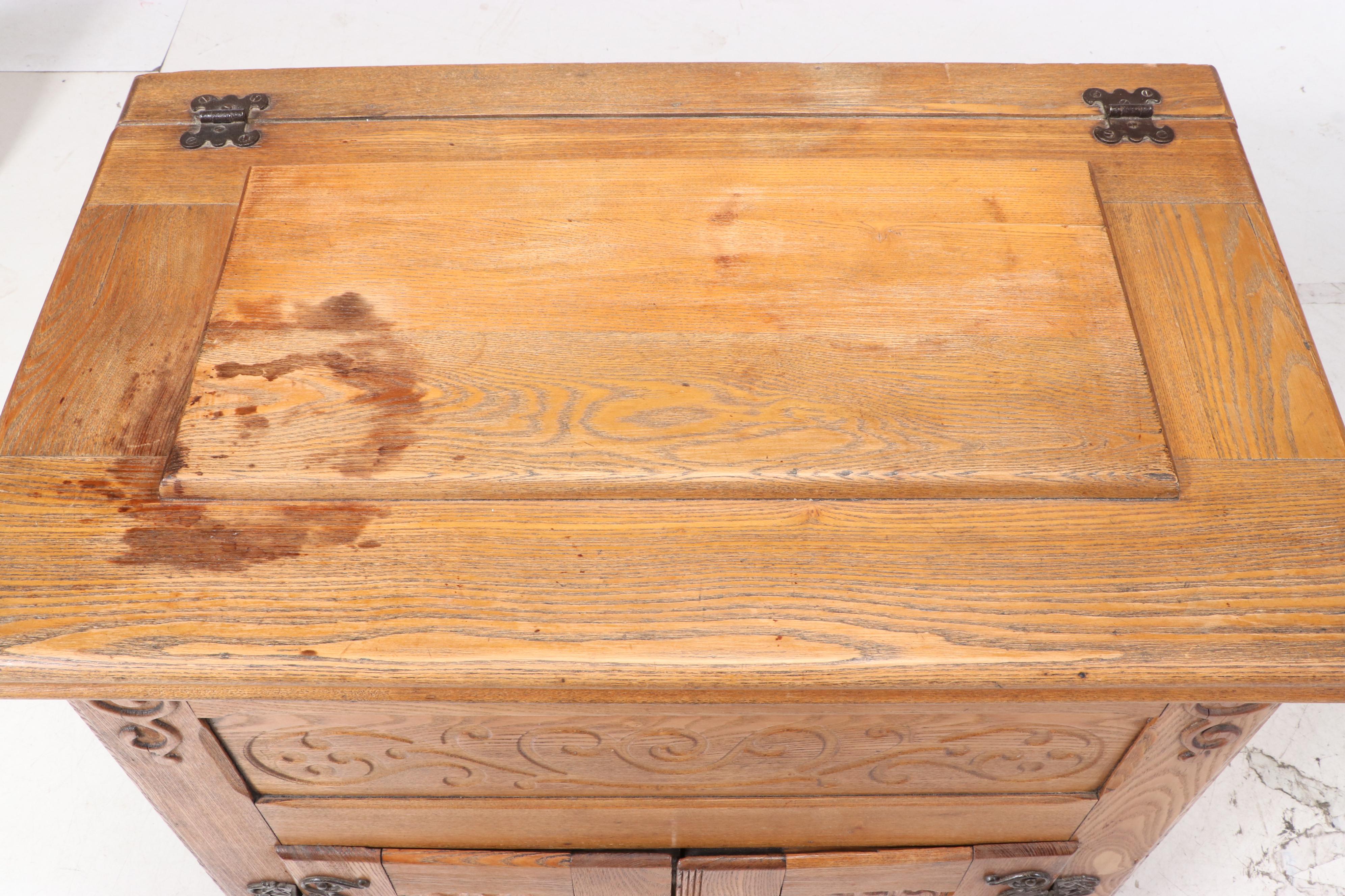 Late Victorian Oak Lift-Lid Ice Box, Late 19th/Early 20th Century