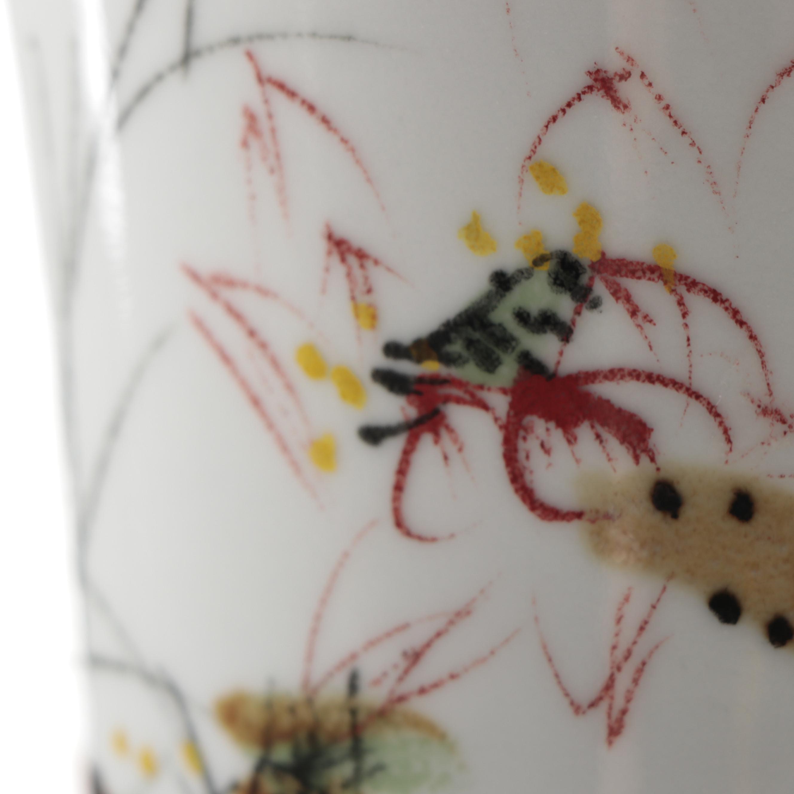 Chinese Hand Painted Porcelain Vases, 20th Century