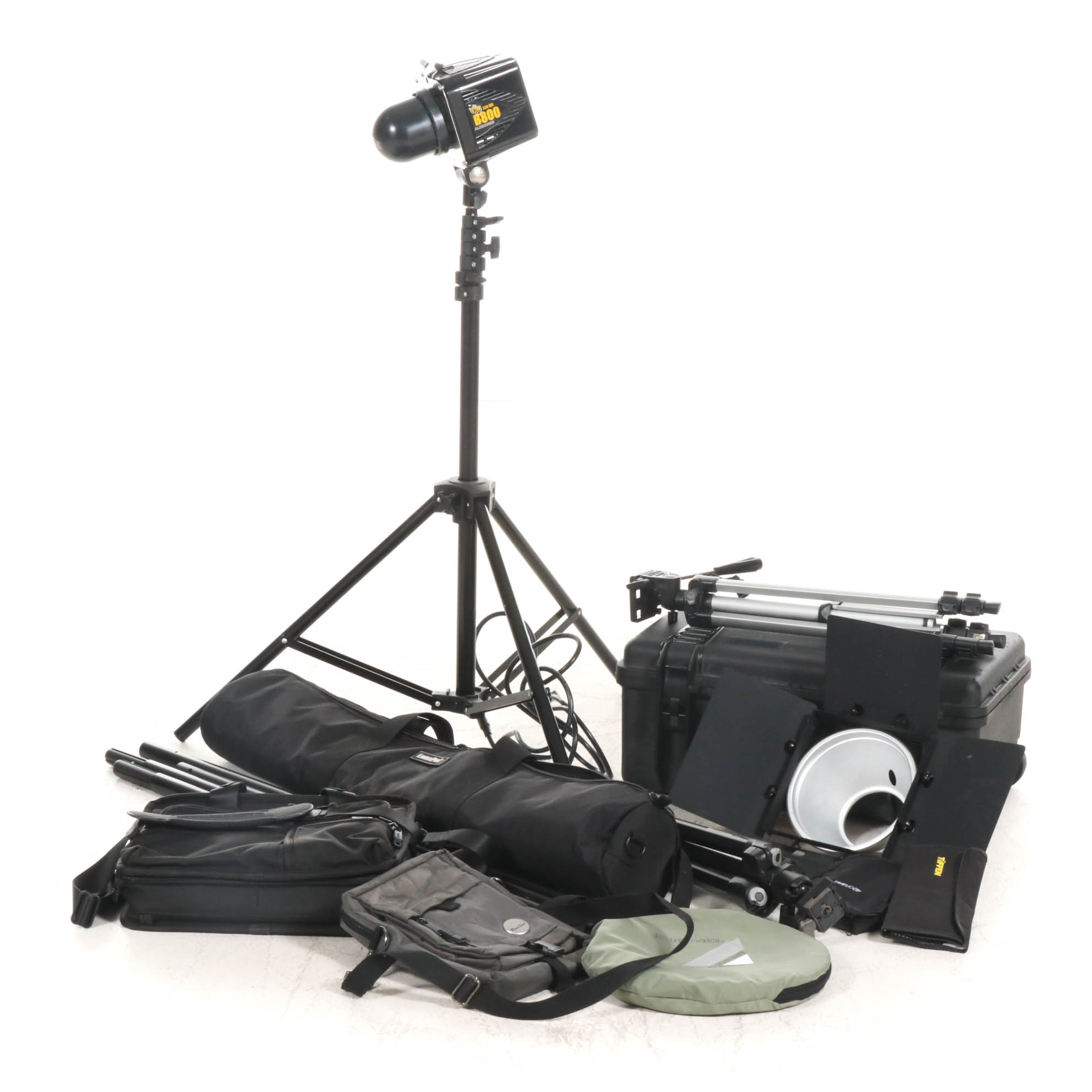 Alien Bees 320 WS B800 Pro Photoflash, Lumon Pro Light Stands, Tripods and More