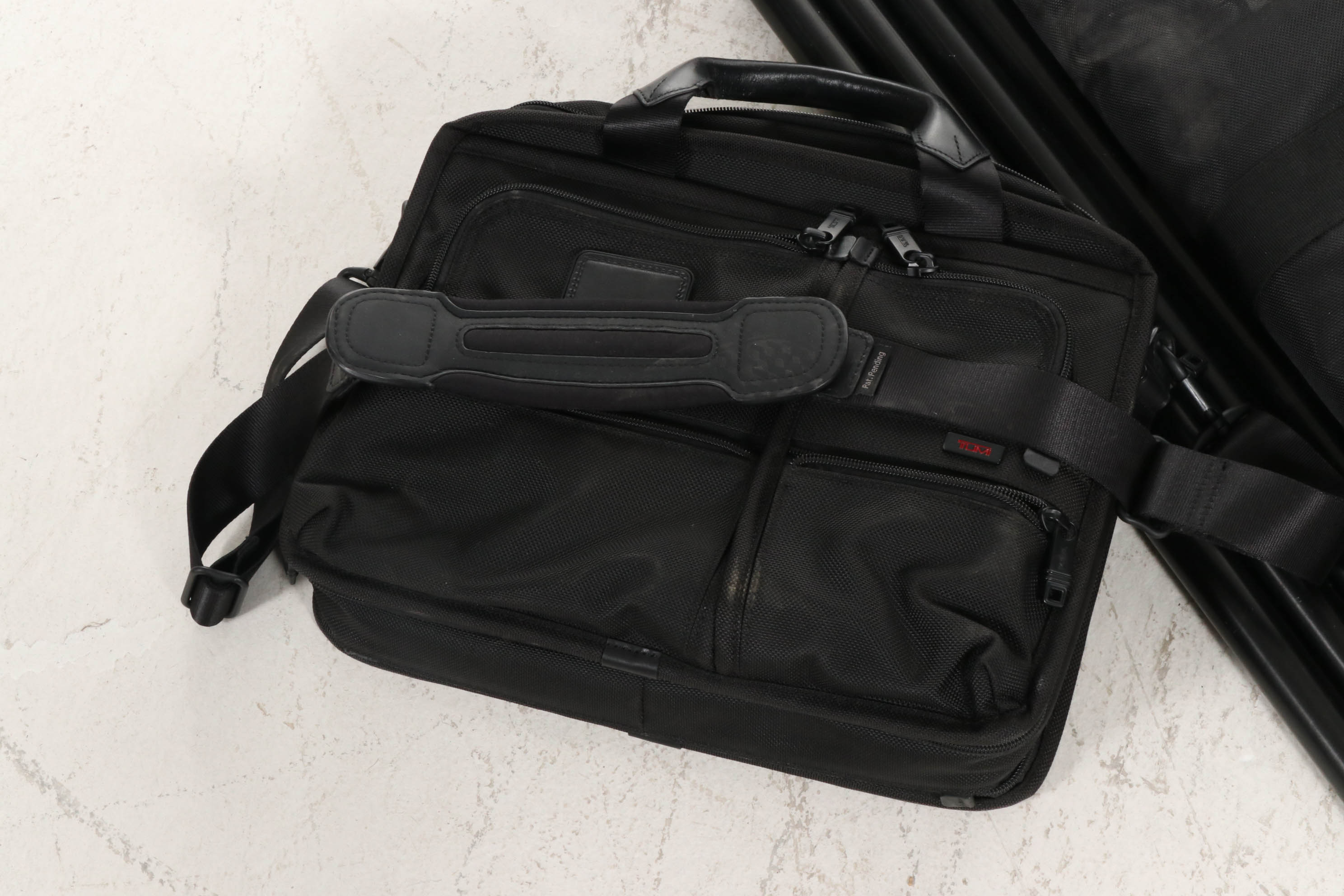 Alien Bees 320 WS B800 Pro Photoflash, Lumon Pro Light Stands, Tripods and More