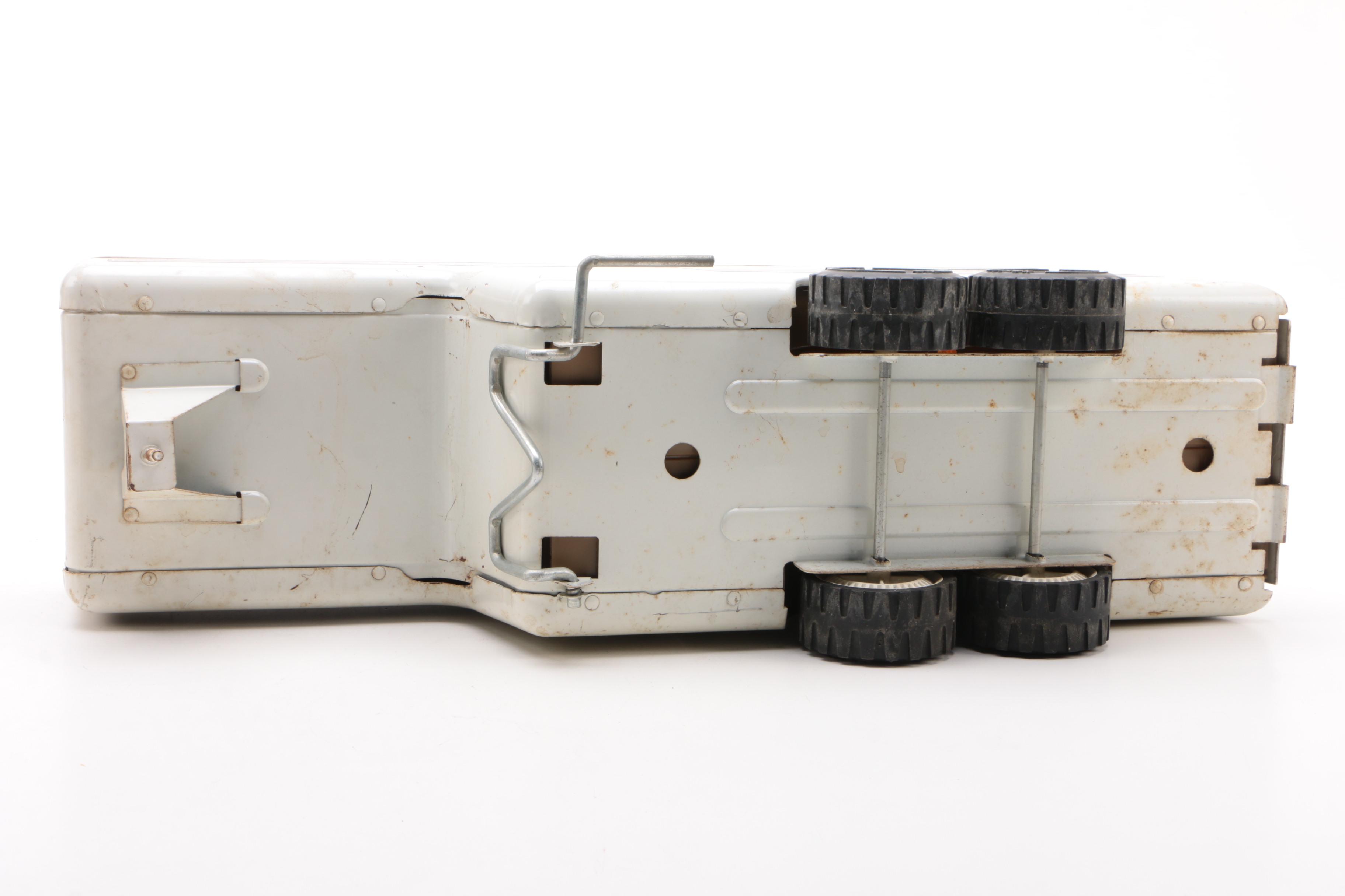 Tonka "Fifth Wheeler" Truck with RV Camping Trailer, circa 1970