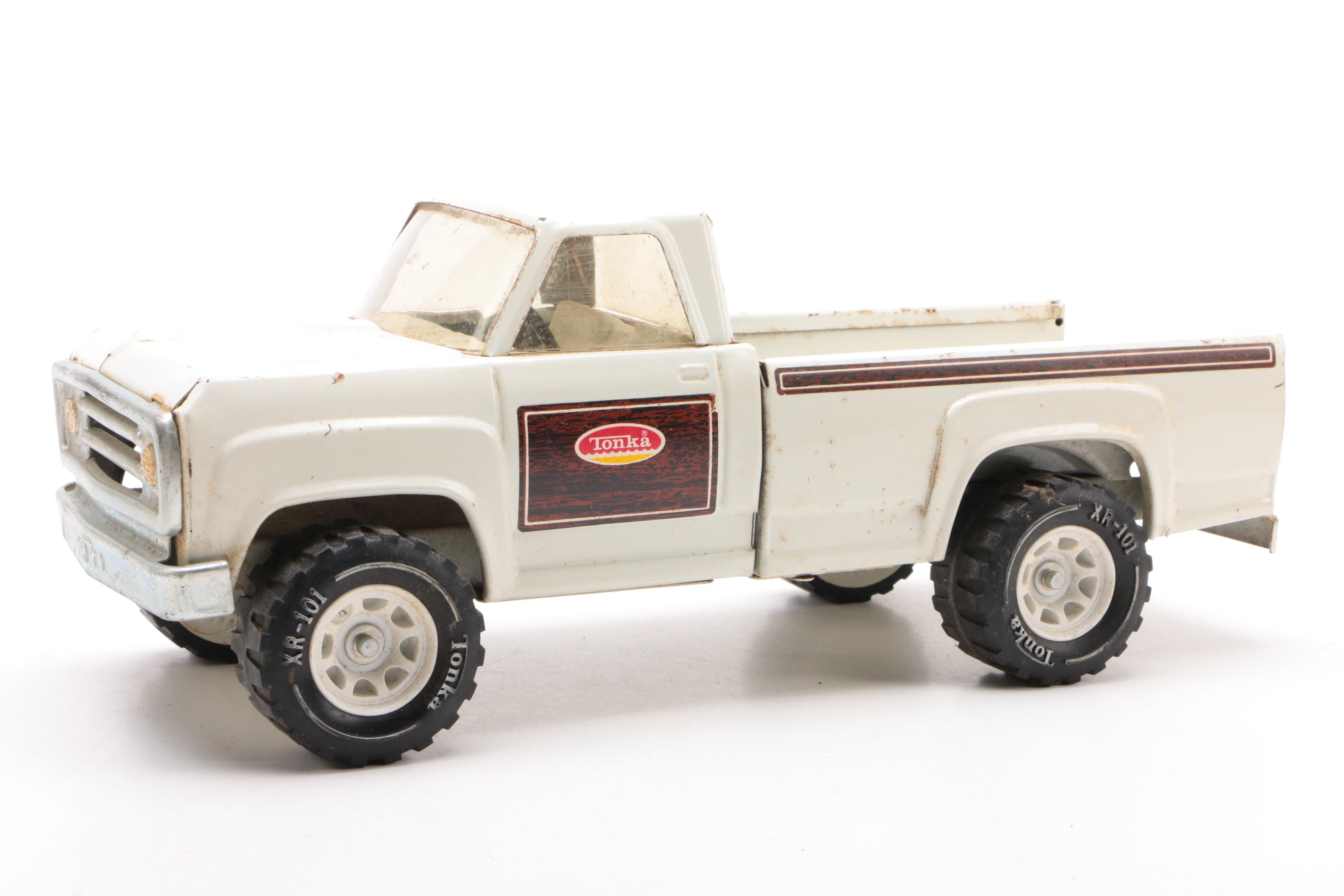 Tonka "Fifth Wheeler" Truck with RV Camping Trailer, circa 1970