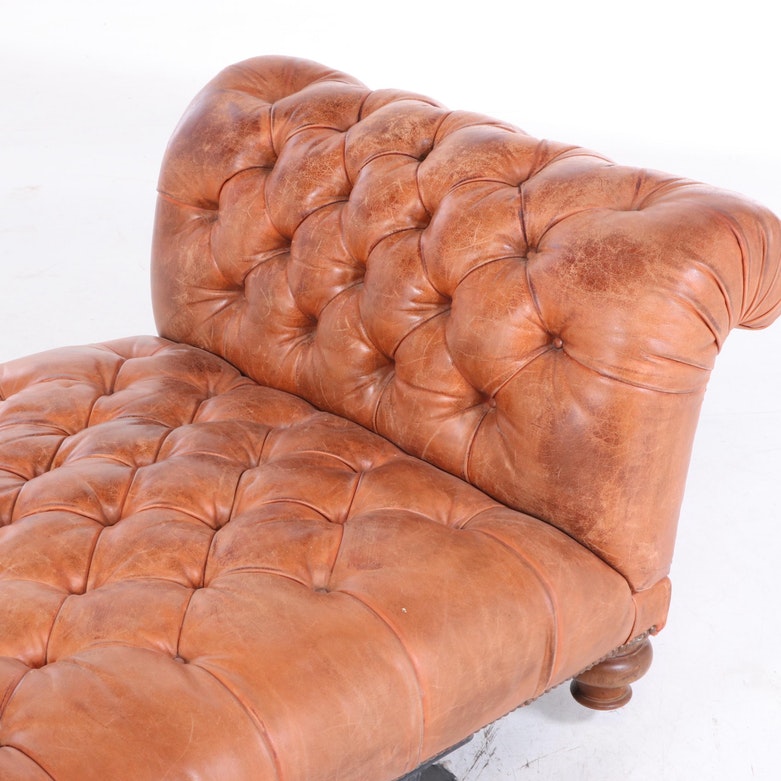 Victorian Mahogany and Button-Tufted Leather Daybed with Reclining Headrest