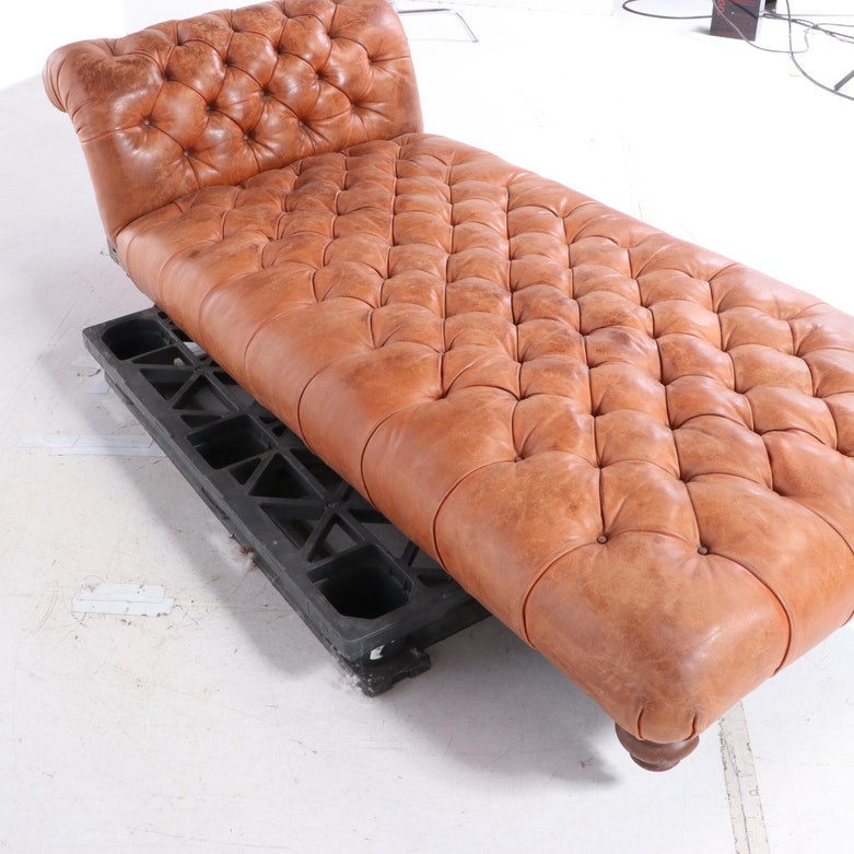 Victorian Mahogany and Button-Tufted Leather Daybed with Reclining Headrest