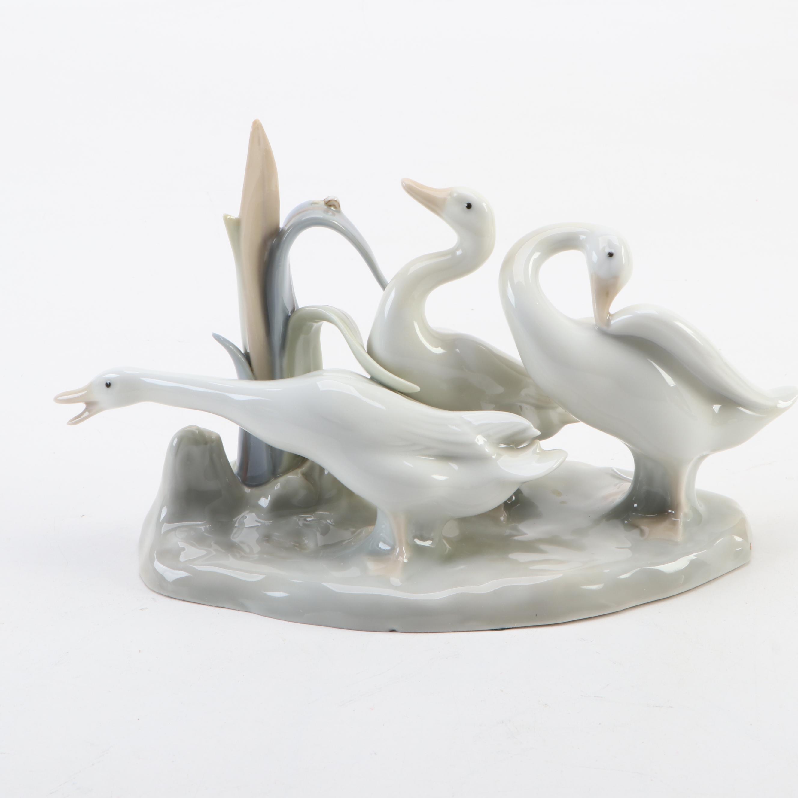 Lladró Spanish Porcelain Geese Figurines, Late 20th Century