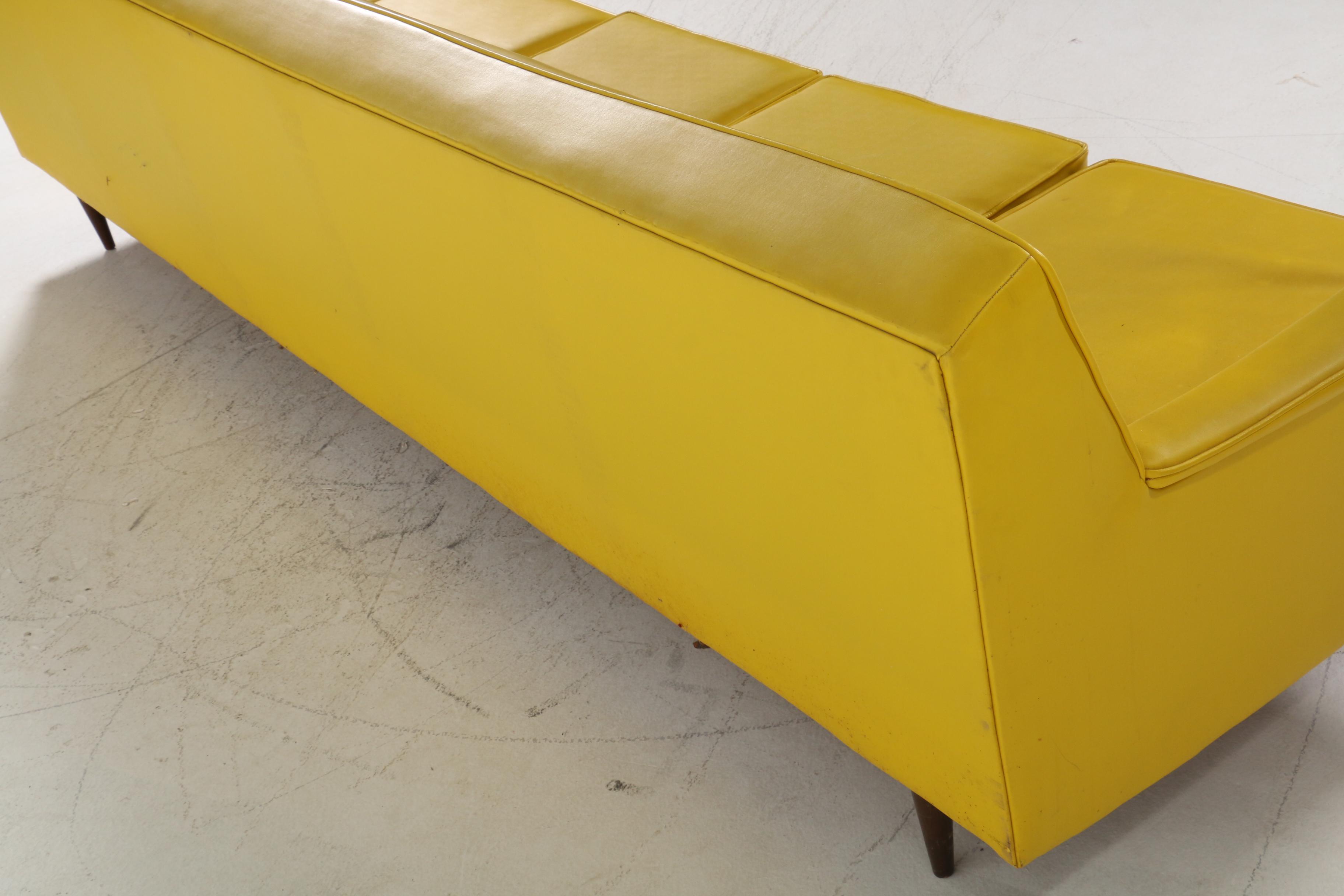 Kroehler Avant Designs Mid Century Modern Sofa