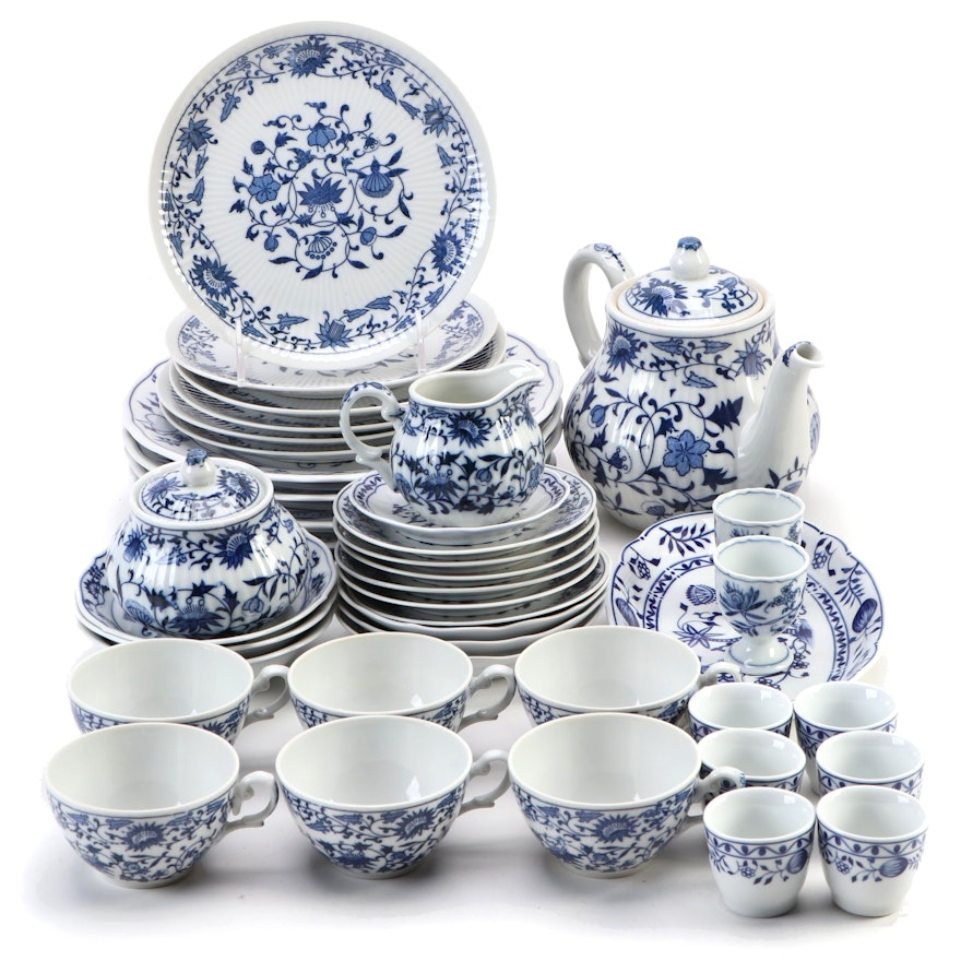 Kahla "Blue Onion" and Other Porcelain Dinner and Serveware