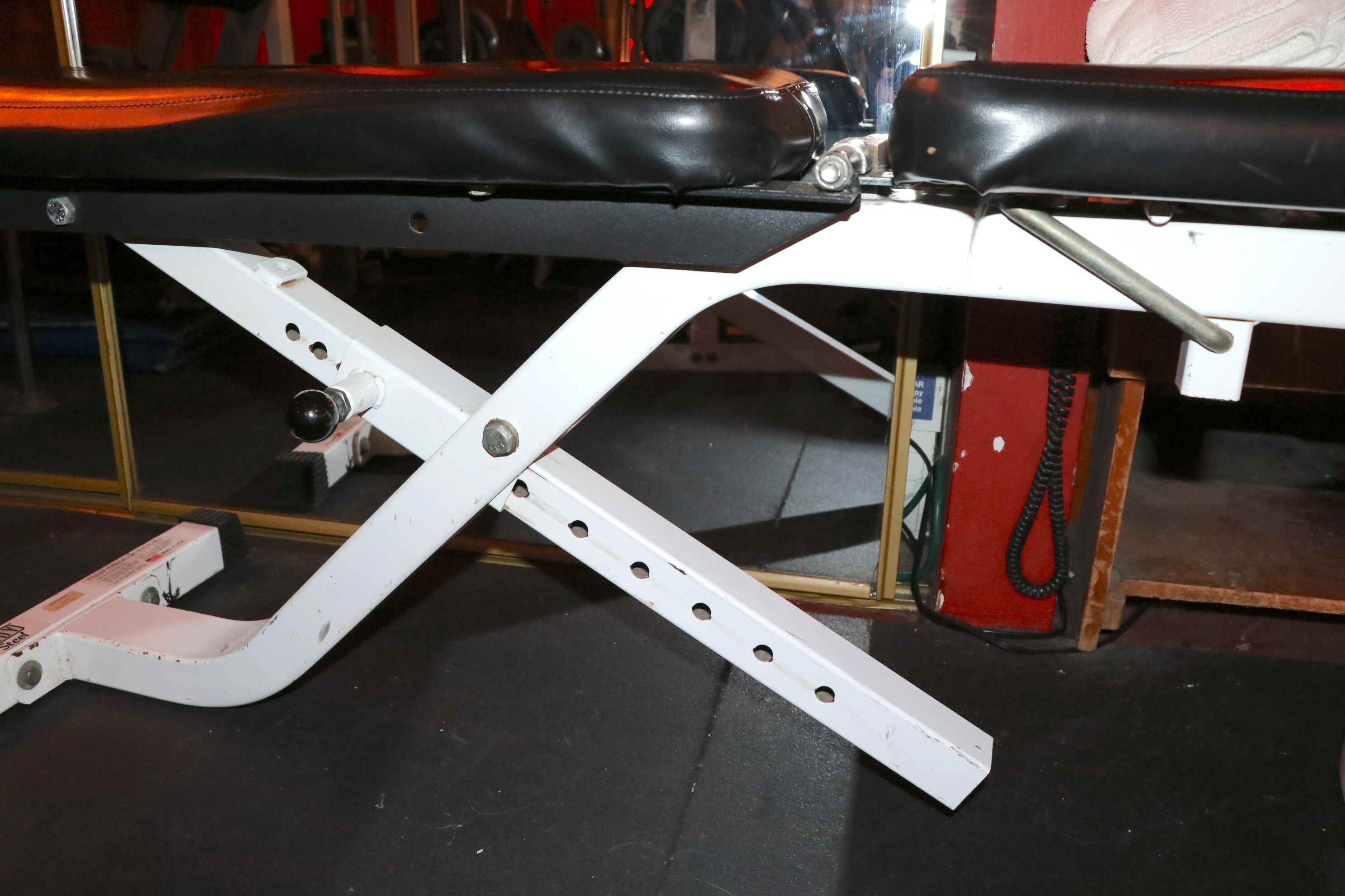 Parabody "Serious Steel" Multi-Angle Exercise Bench