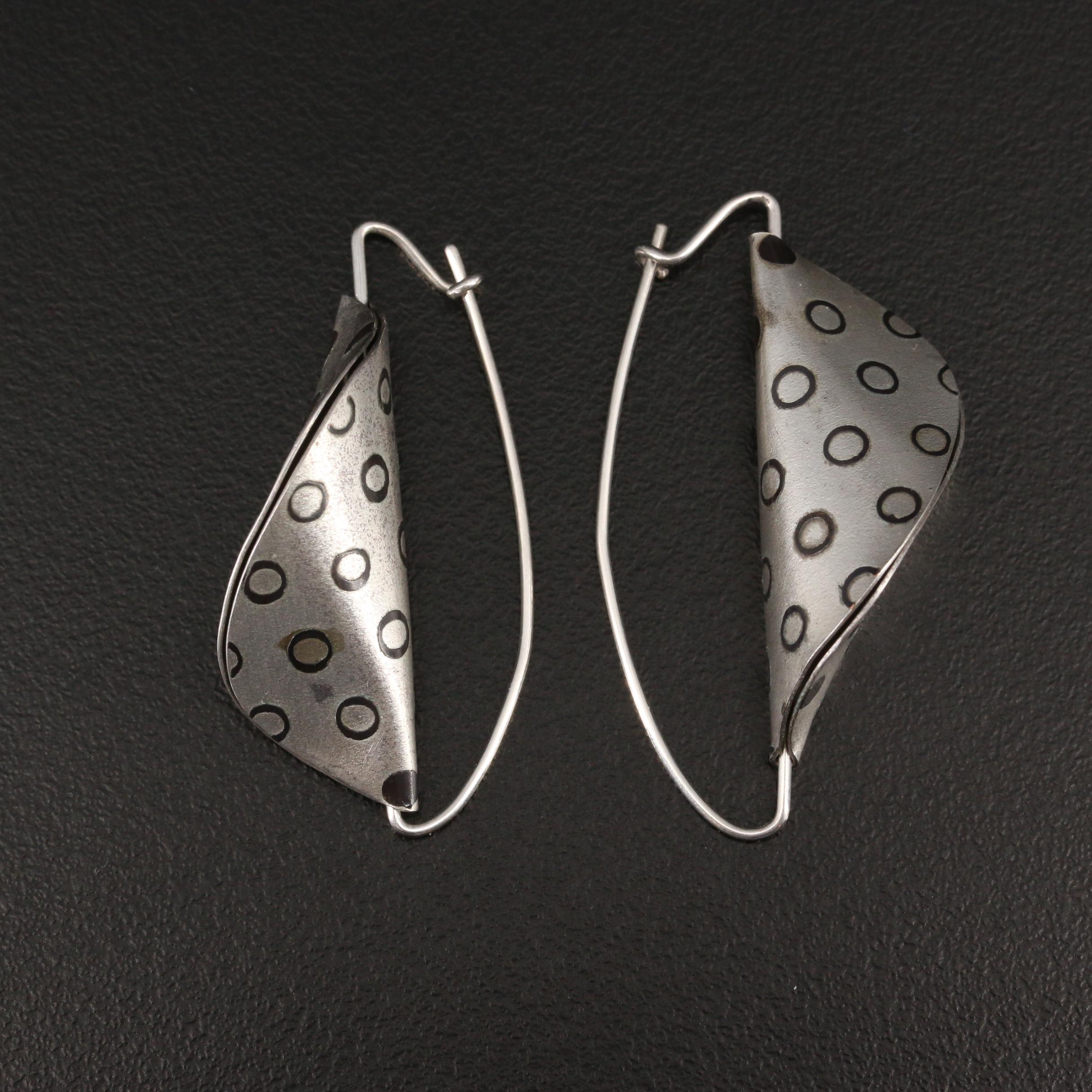 Trish Stevenson Sterling Niello Lariat and Earrings