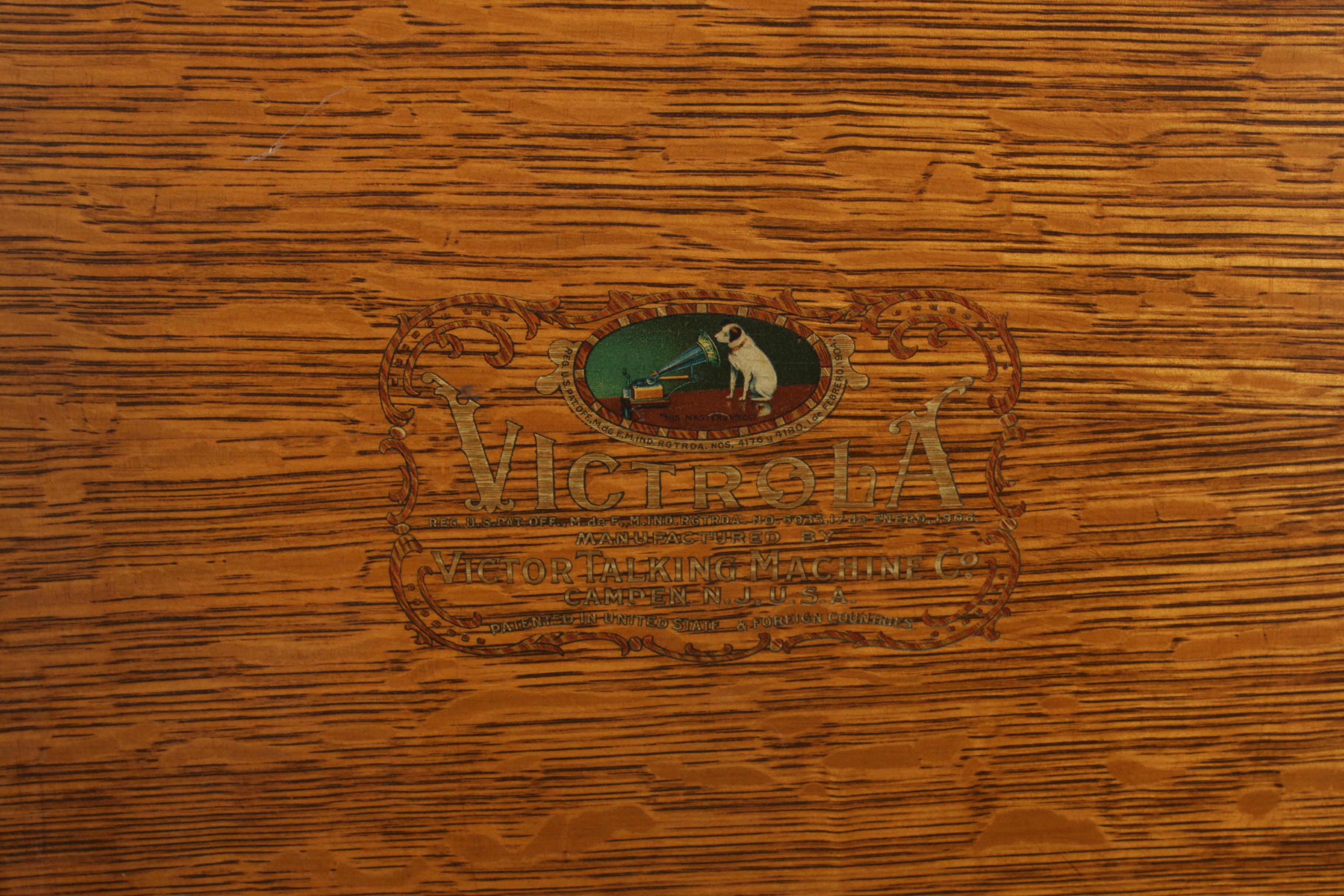 Victor Victrola "XI" Tiger Oak Phonograph Cabinet, 1920