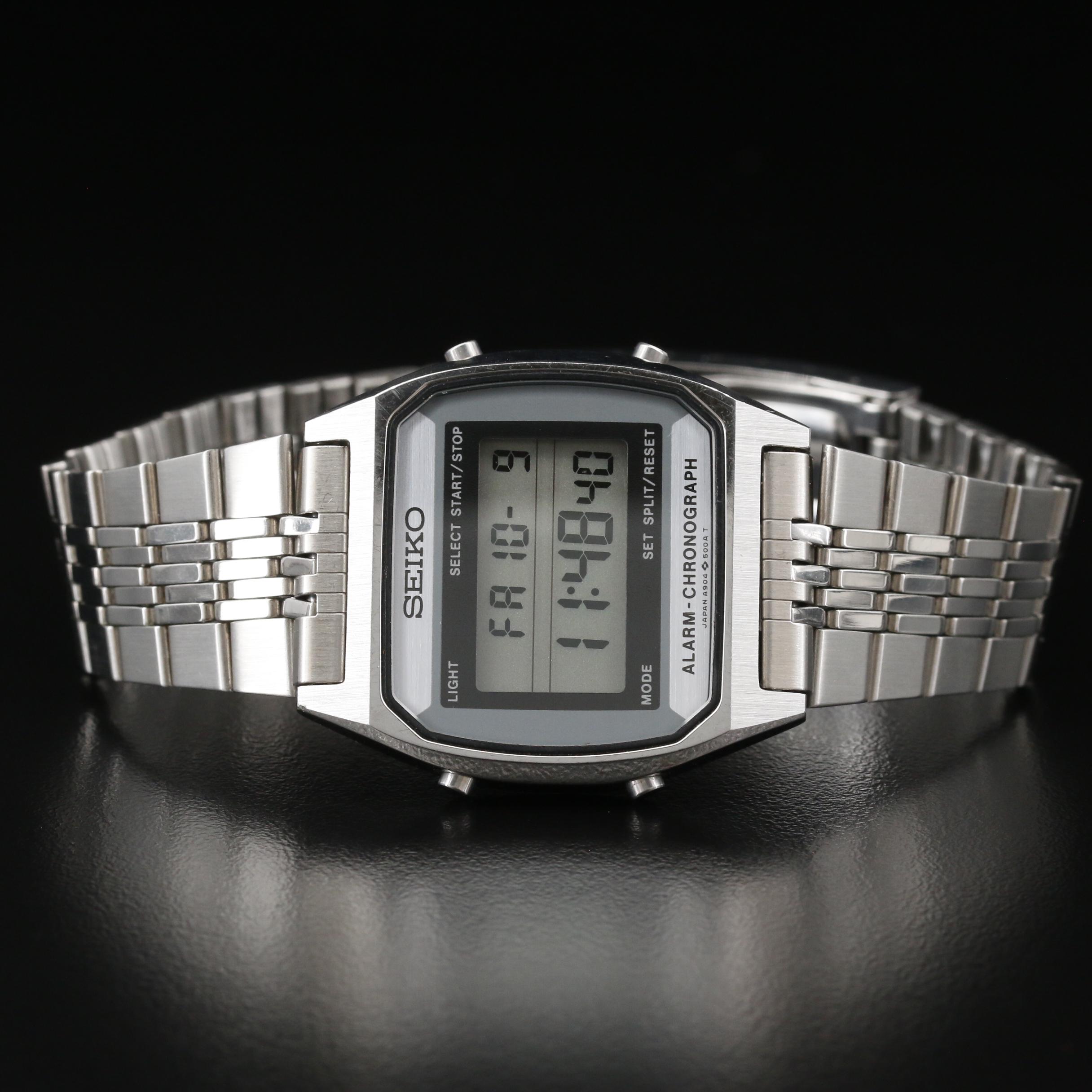 Vintage Seiko Digital LCD Stainless Steel Quartz Watch