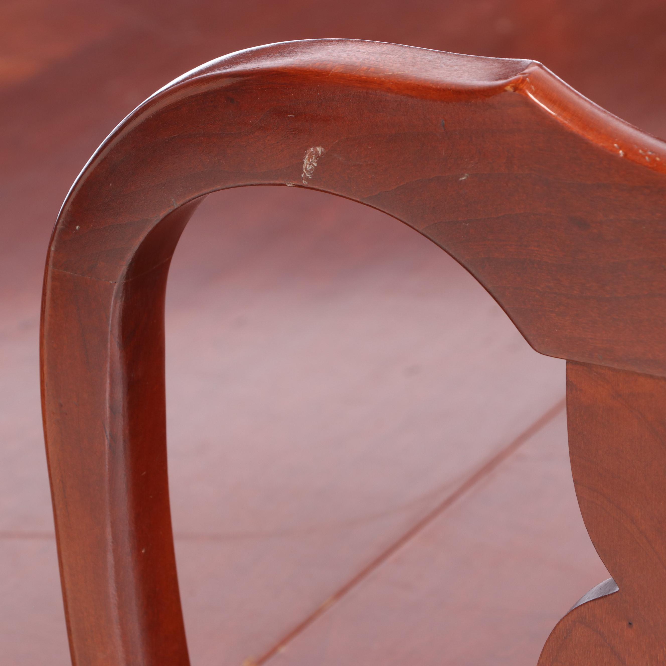 Seven-Piece Cresent Mfg. Co. Queen Anne Style Cherrywood Dining Set