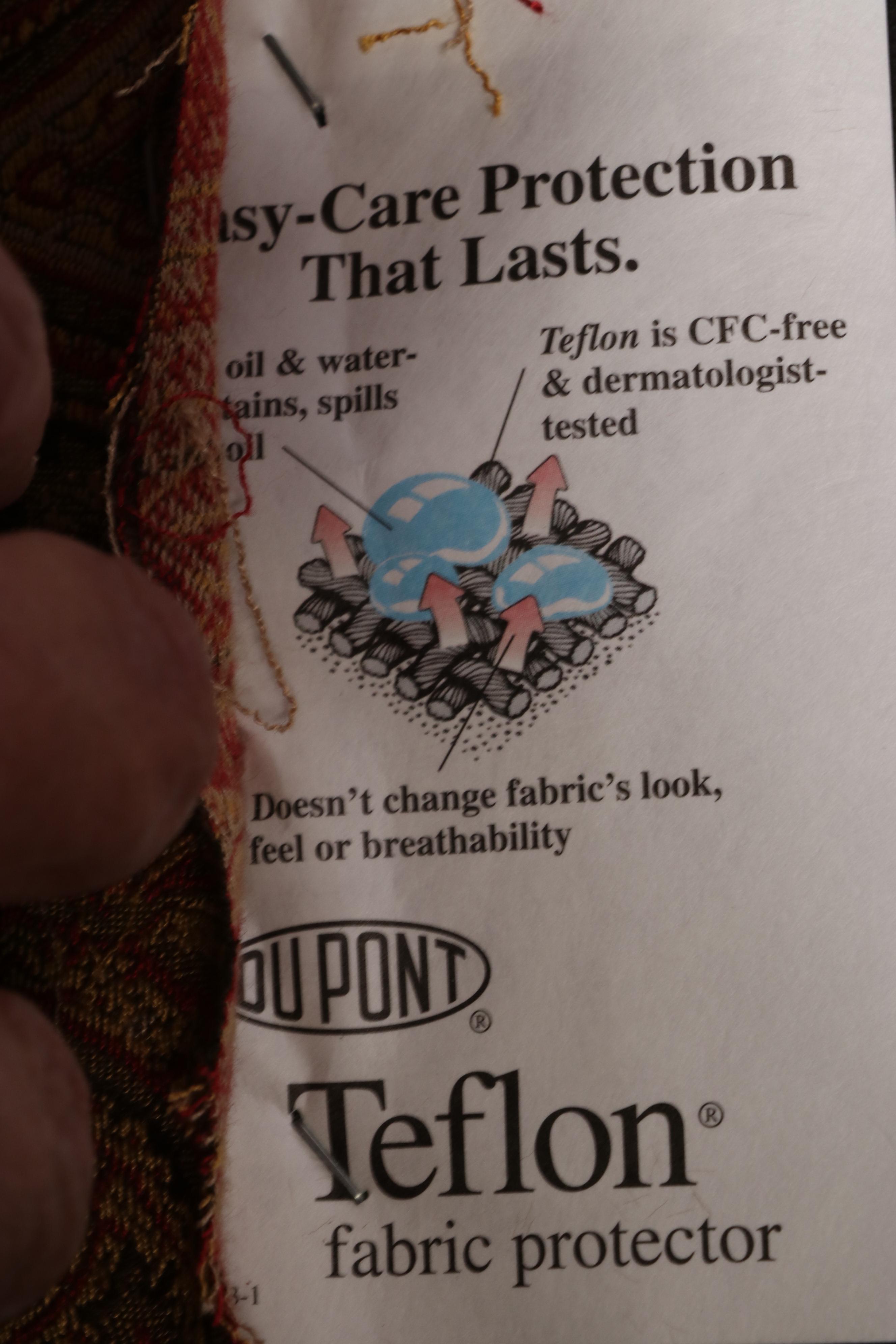 Seven-Piece Cresent Mfg. Co. Queen Anne Style Cherrywood Dining Set