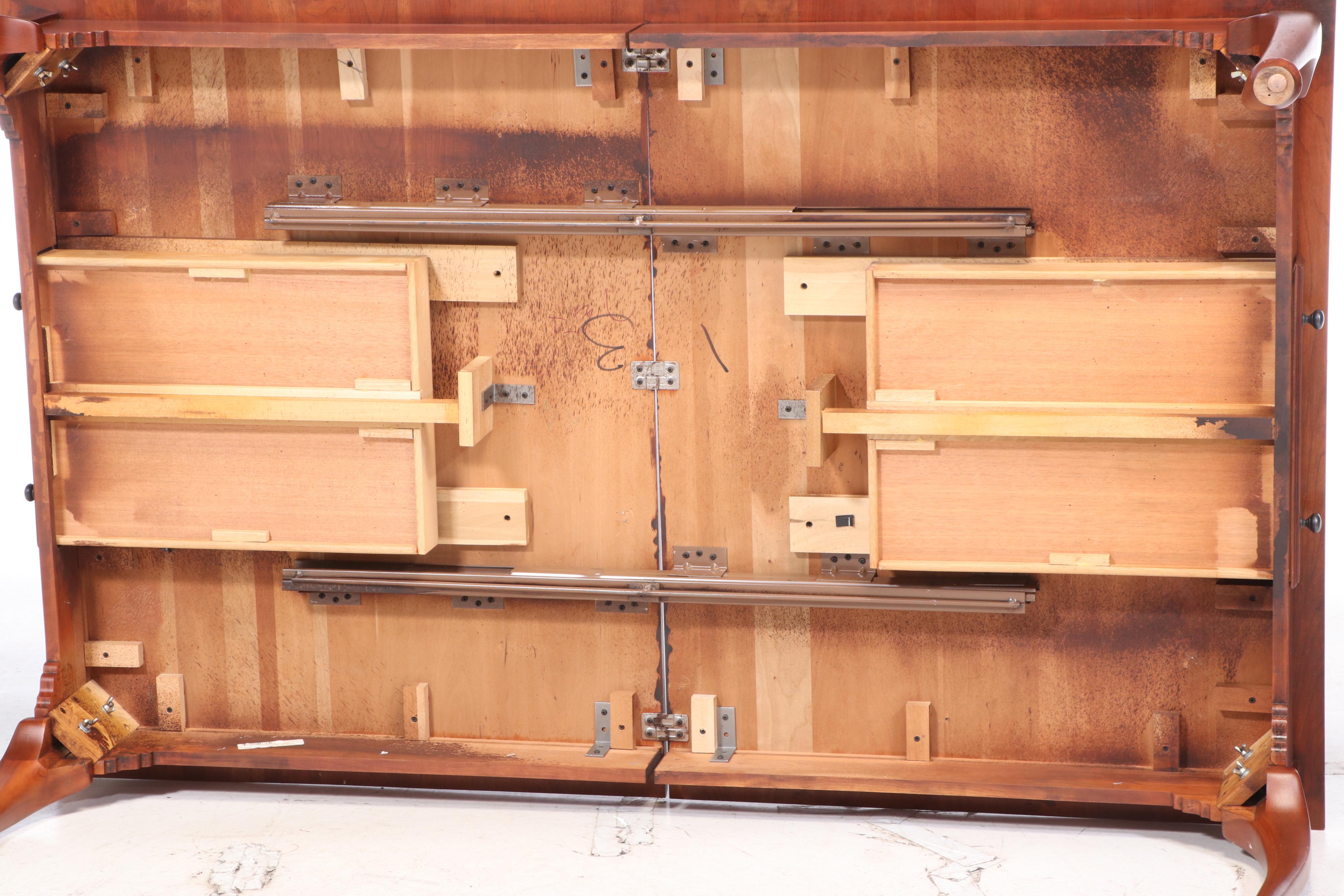 Seven-Piece Cresent Mfg. Co. Queen Anne Style Cherrywood Dining Set