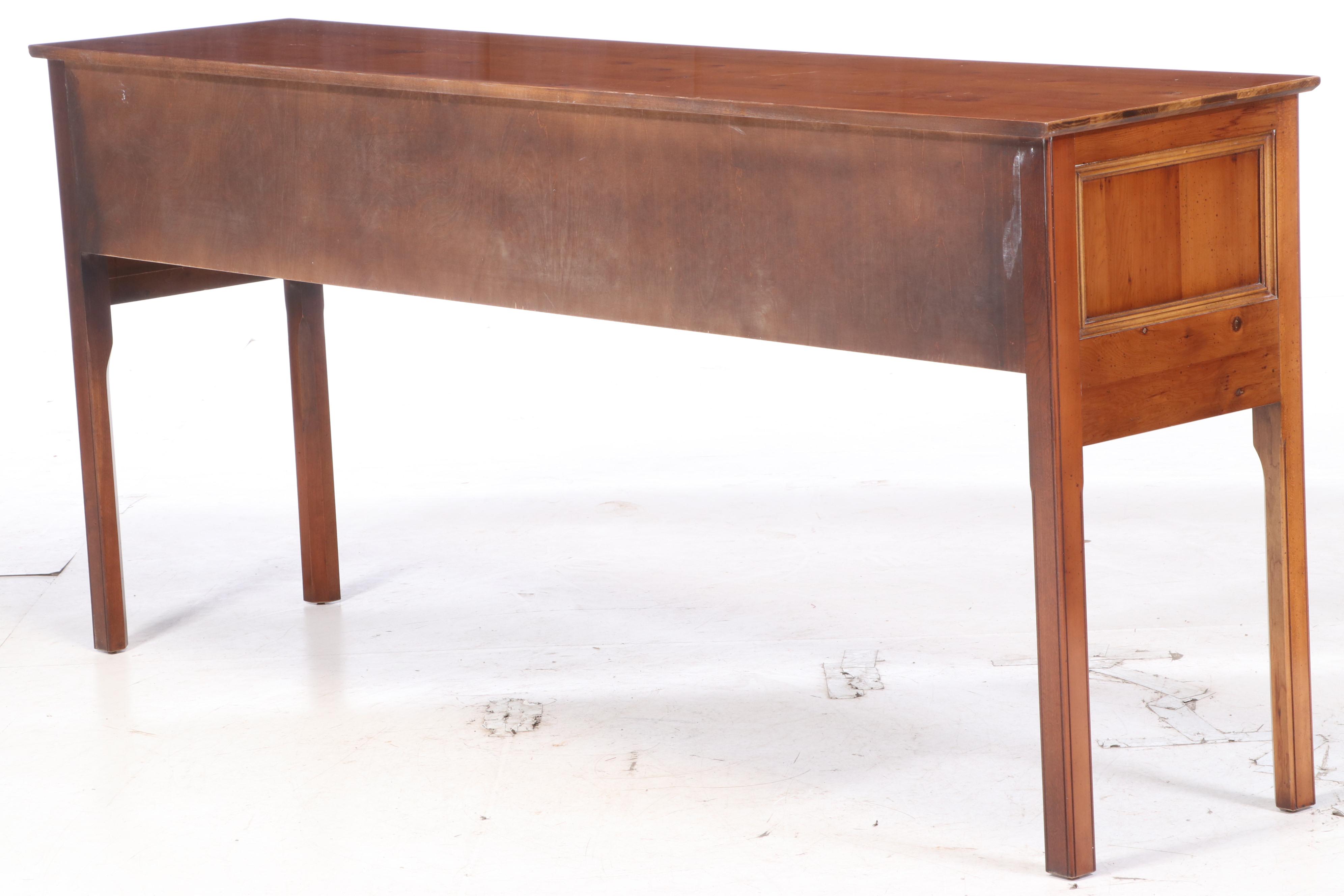 Wright Table Company George III Style Yew Wood Sideboard, Late 20th Century