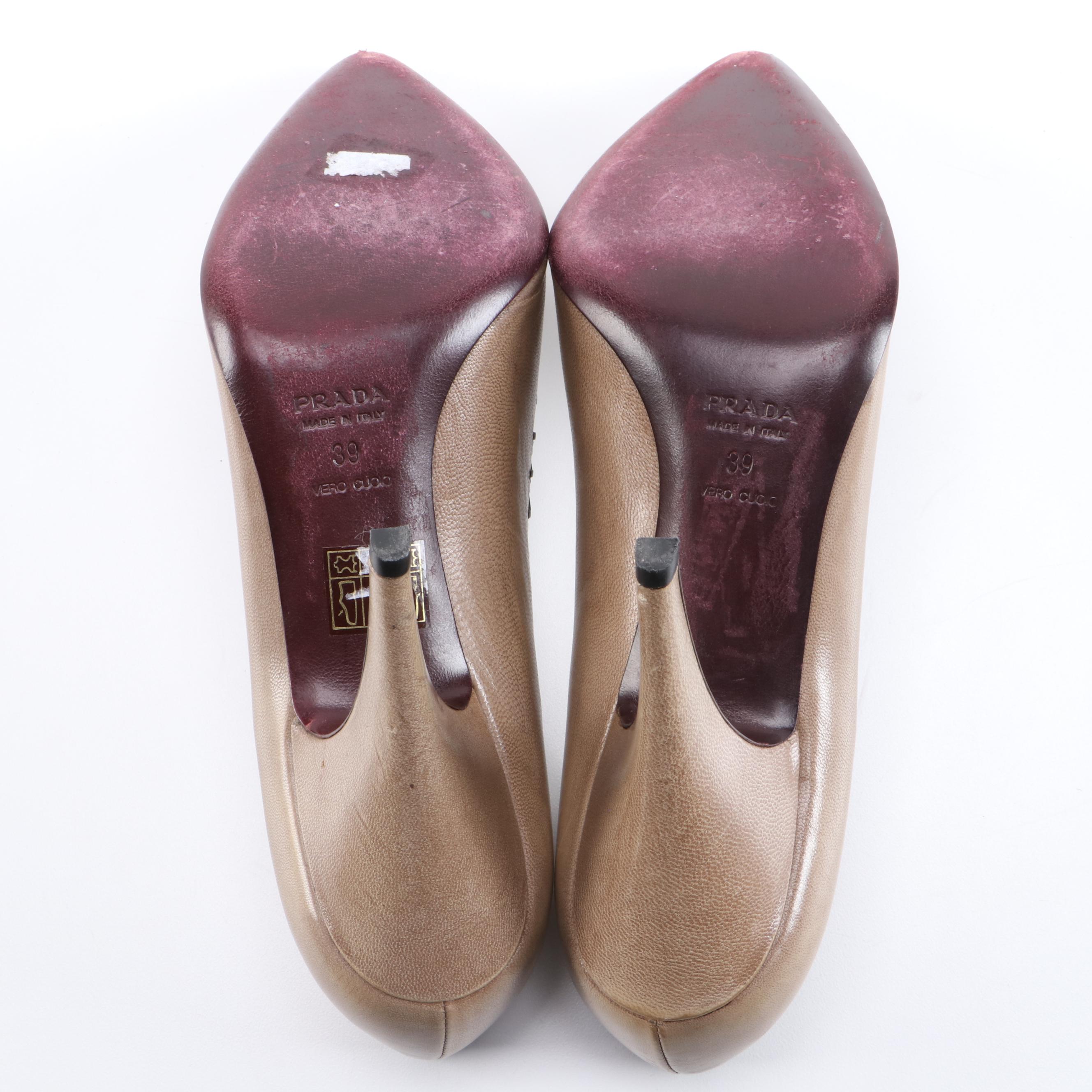 Prada Tan Leather Pumps with Leather Appliqués and Blanket Stitch Trim
