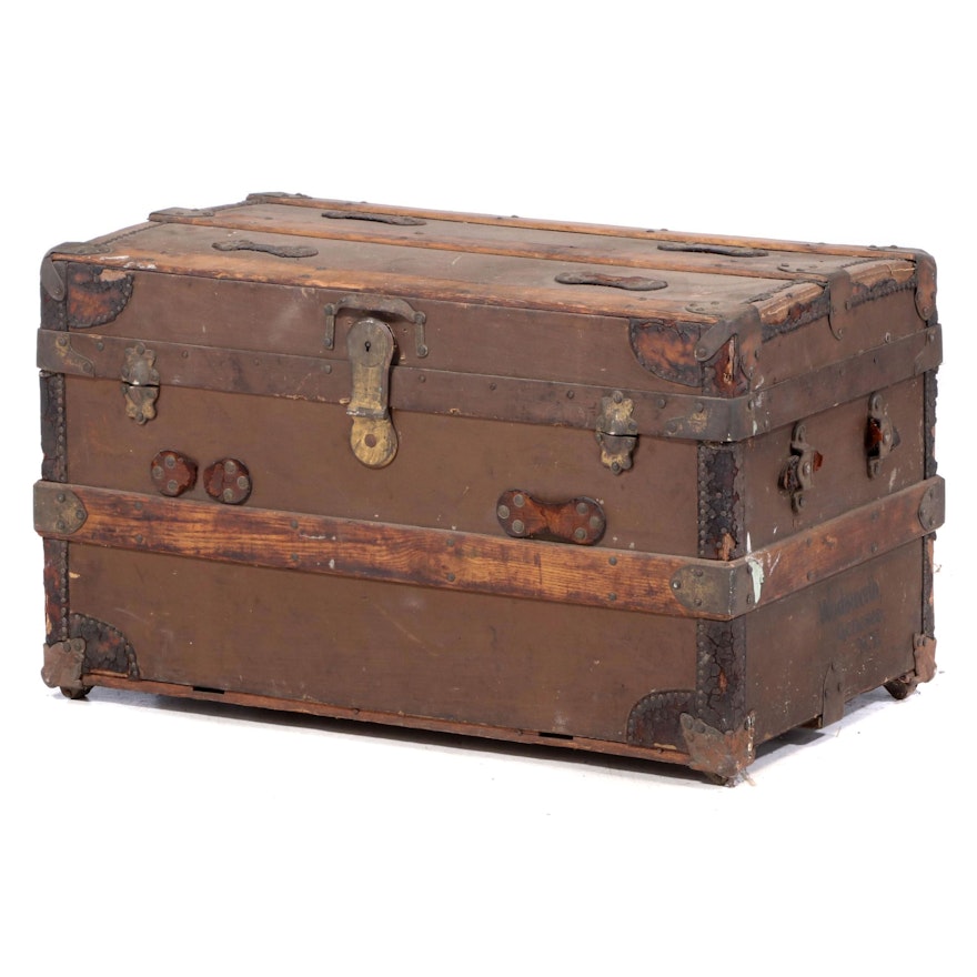 Late Victorian Slatted Oak and Canvas-Lined Steamer Trunk