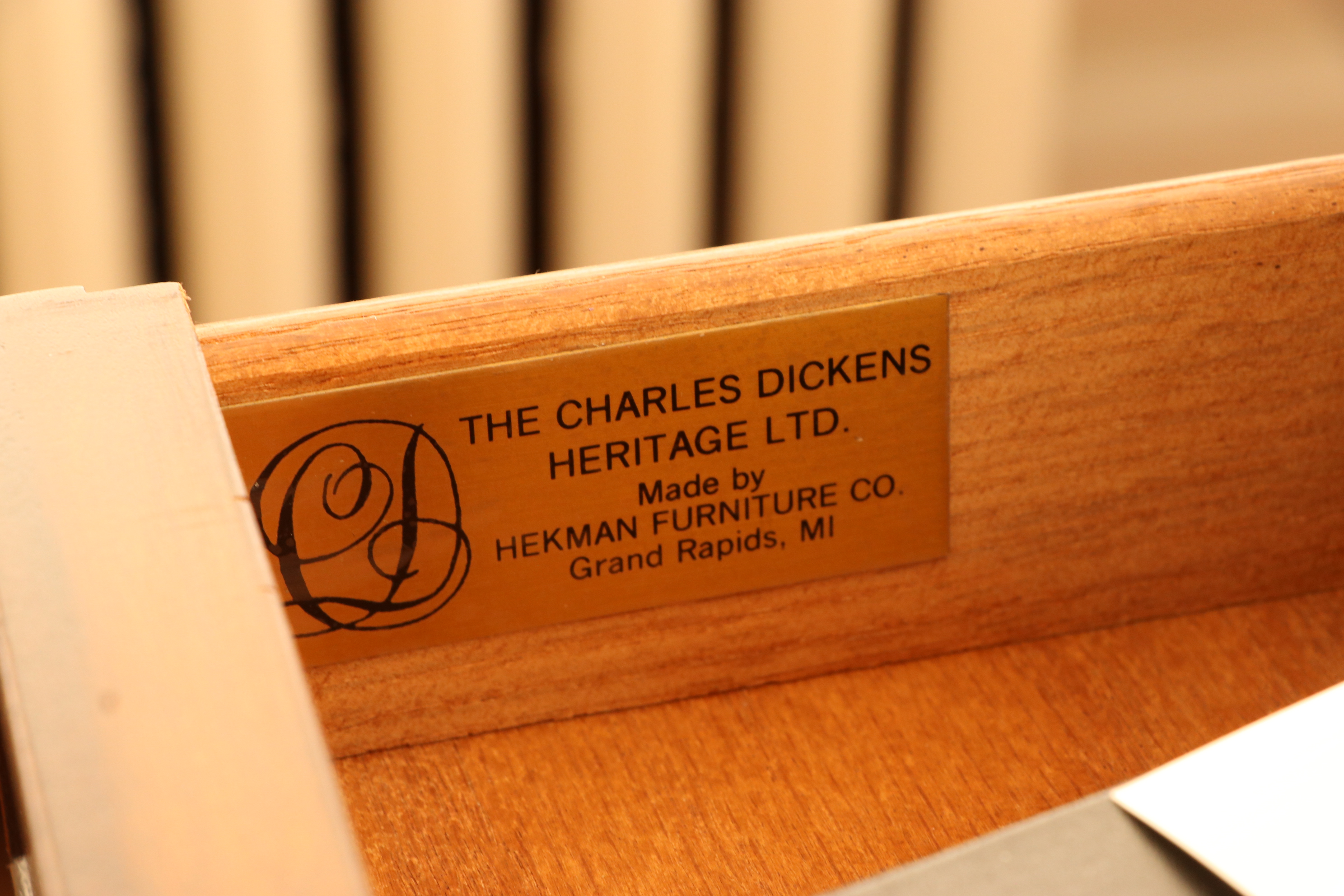 Hekman "Charles Dickens Heritage" Replica Mahogany Desk