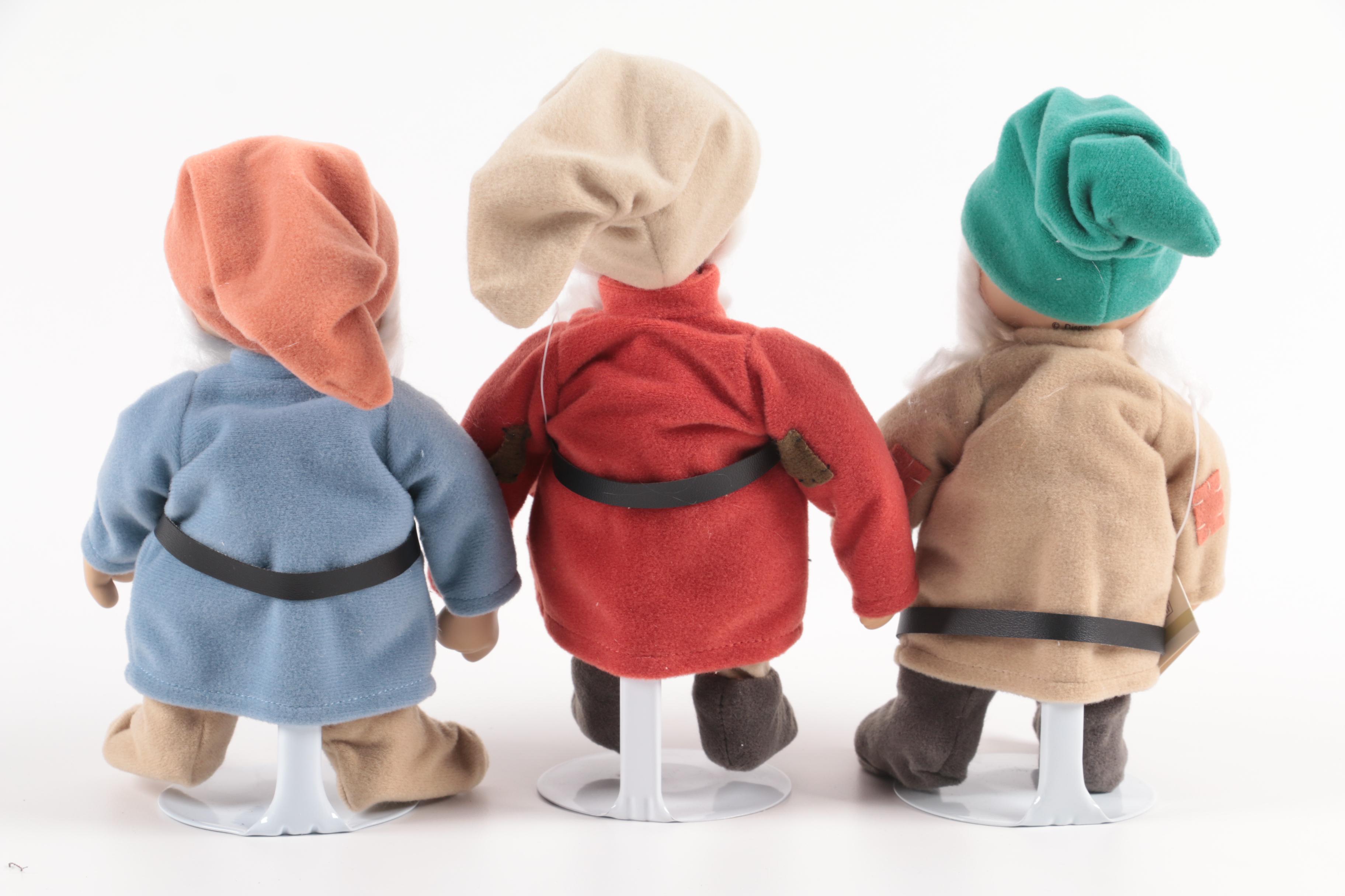 Ashton-Drake Galleries "Snow White and the Seven Dwarfs" Porcelain Dolls