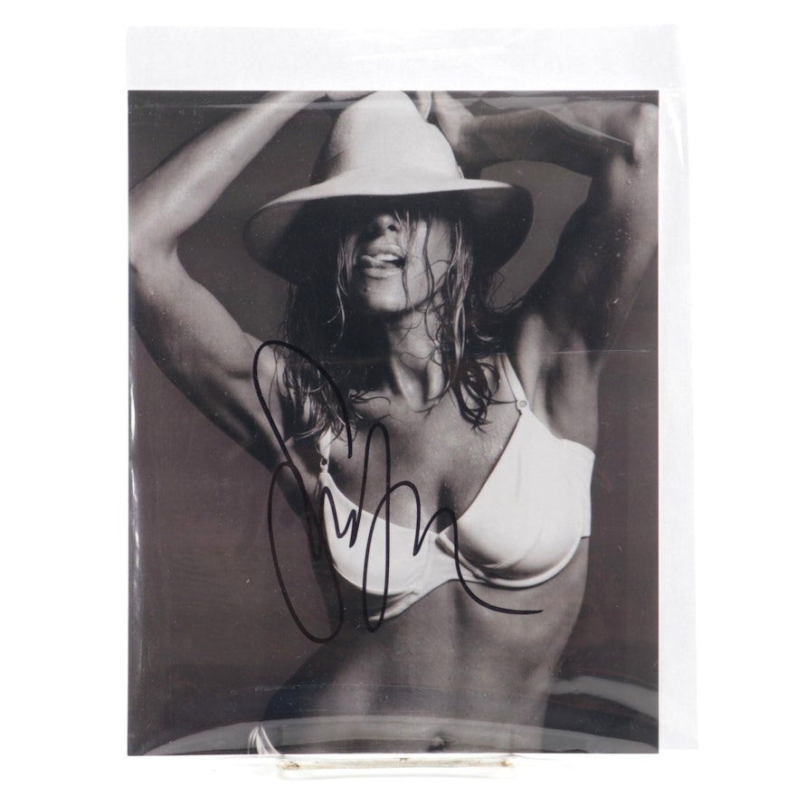 Sarah Jessica Parker Signed Black-and-White Photo Print with COA