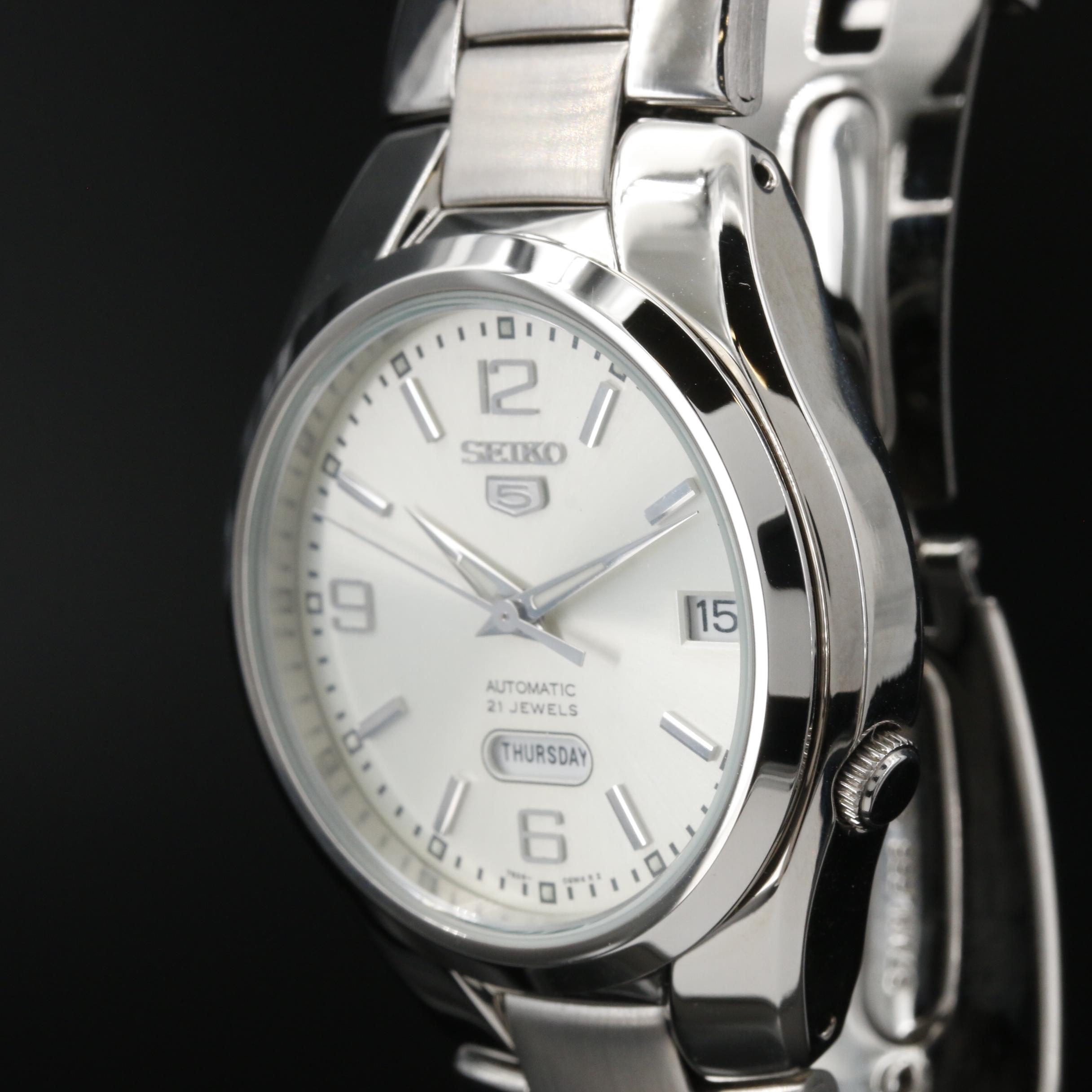 Seiko "5" SNK619 Stainless Steel Automatic Watch