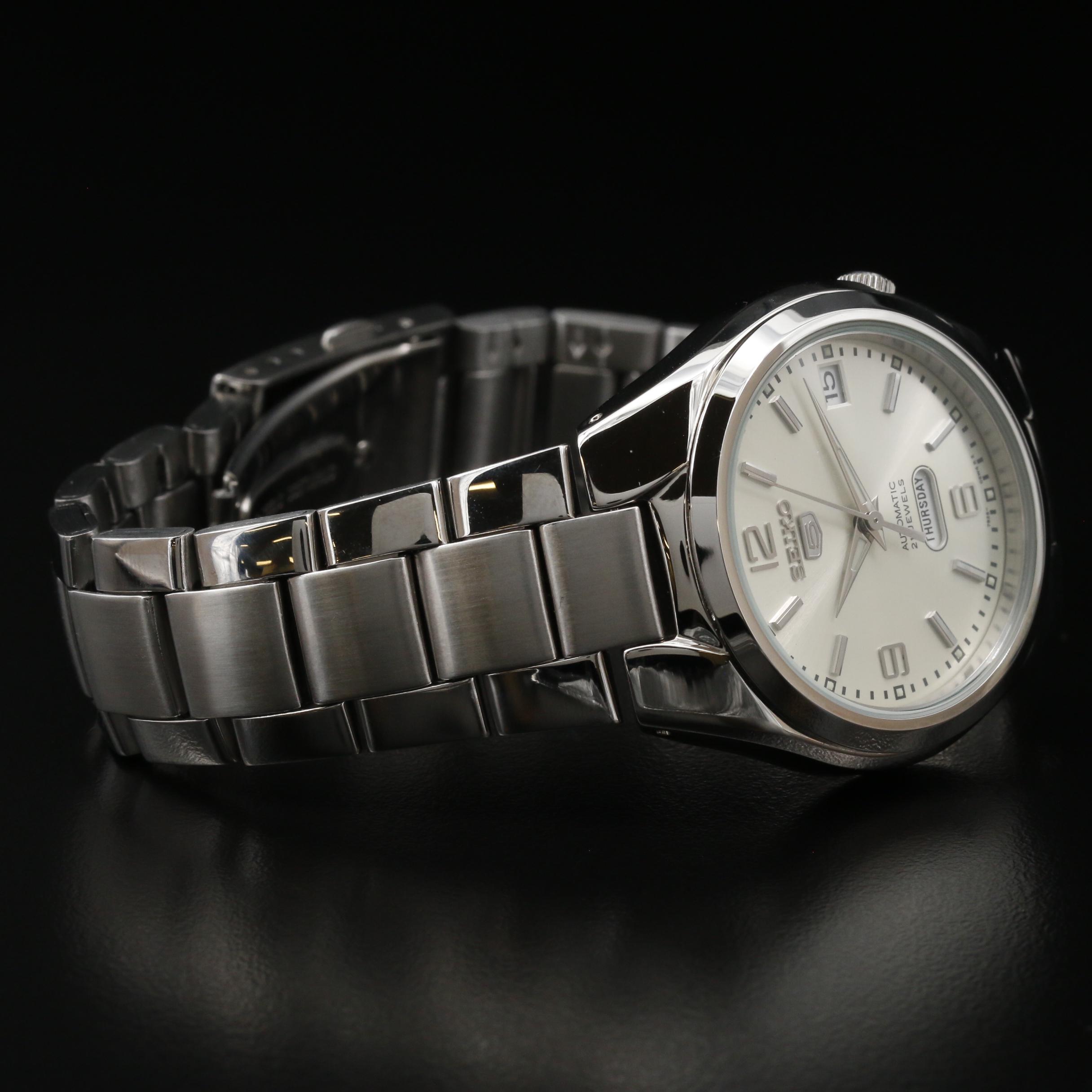 Seiko "5" SNK619 Stainless Steel Automatic Watch