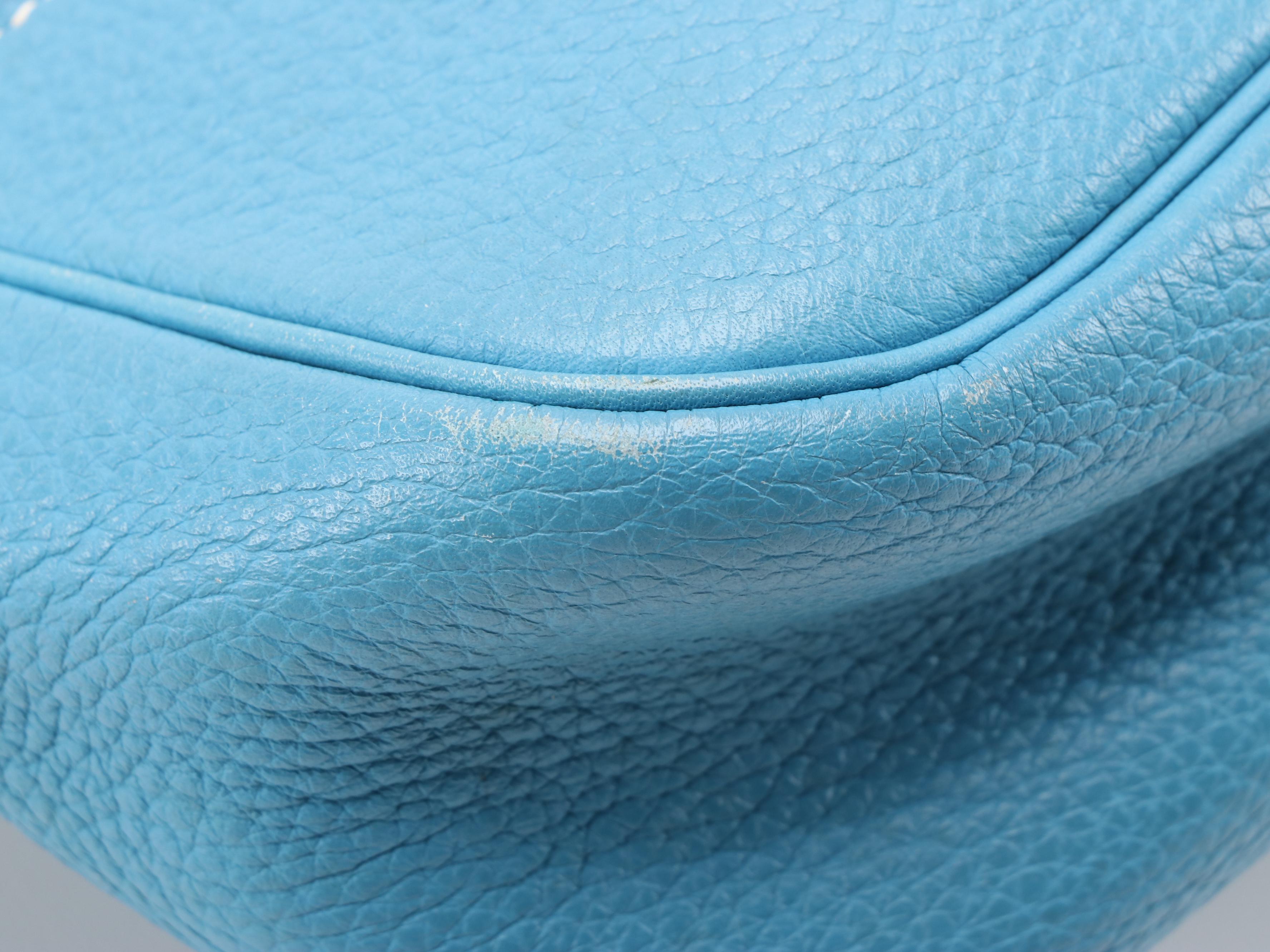 Hermès Trim II 31 Bag in Turquoise Chevre Mysore Leather