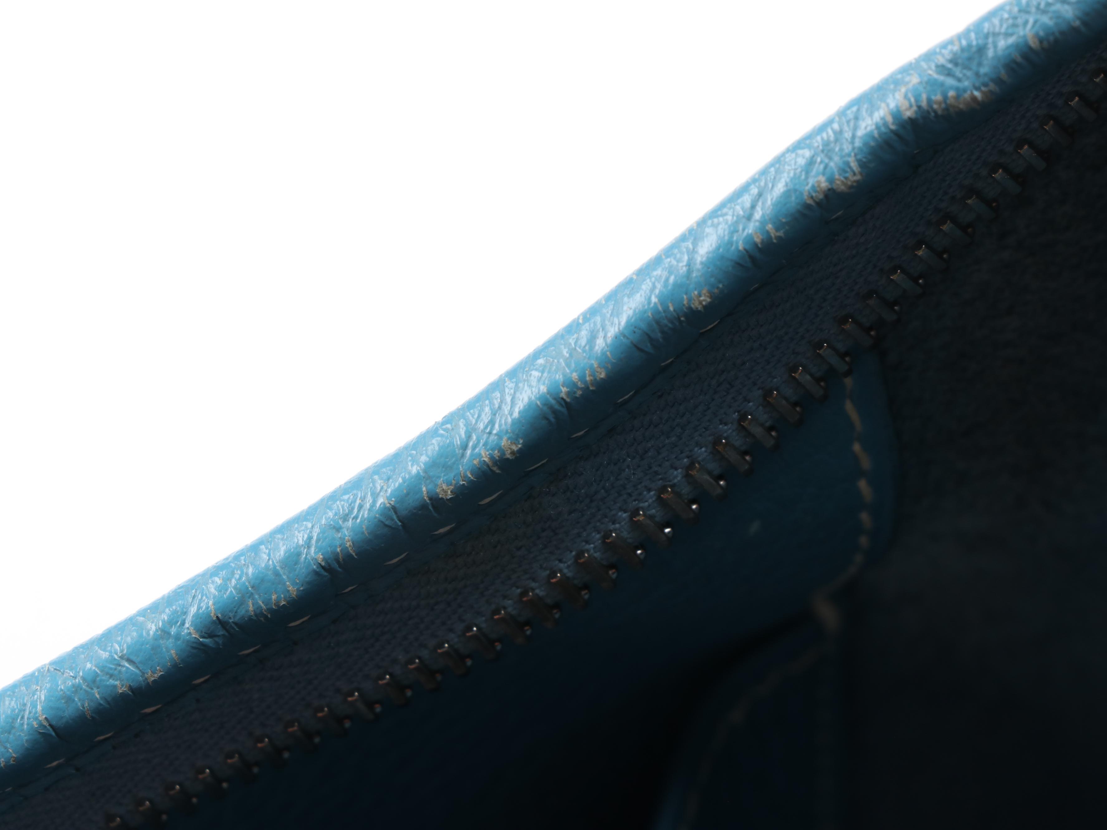 Hermès Trim II 31 Bag in Turquoise Chevre Mysore Leather