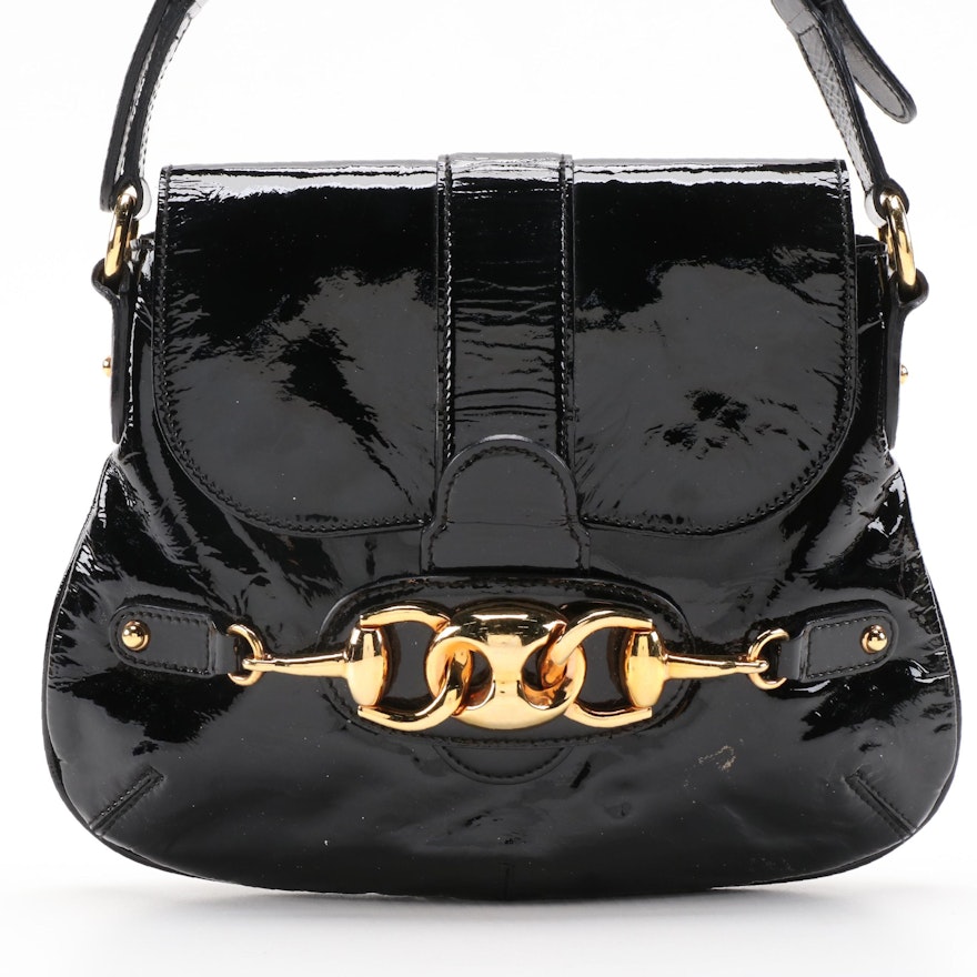 Gucci Horsebit Wave Flap Bag in Black Patent Leather