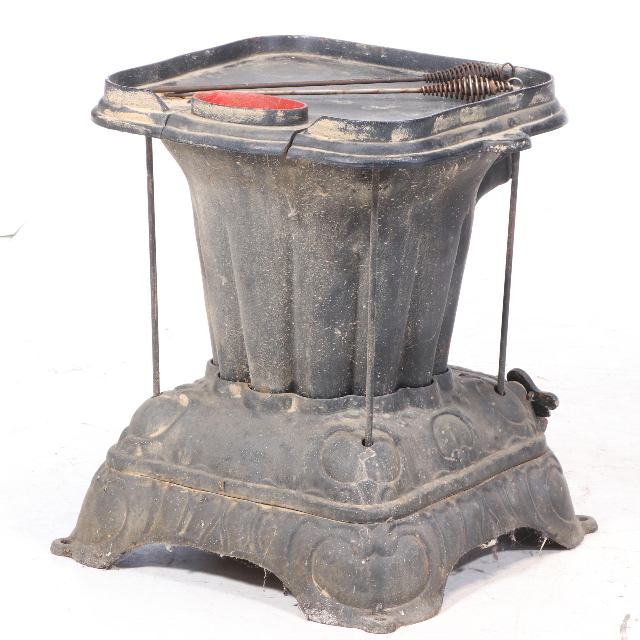 Caboose Railroad Wood/Coal Cast Iron Stove, Late 19th / Early 20th Century