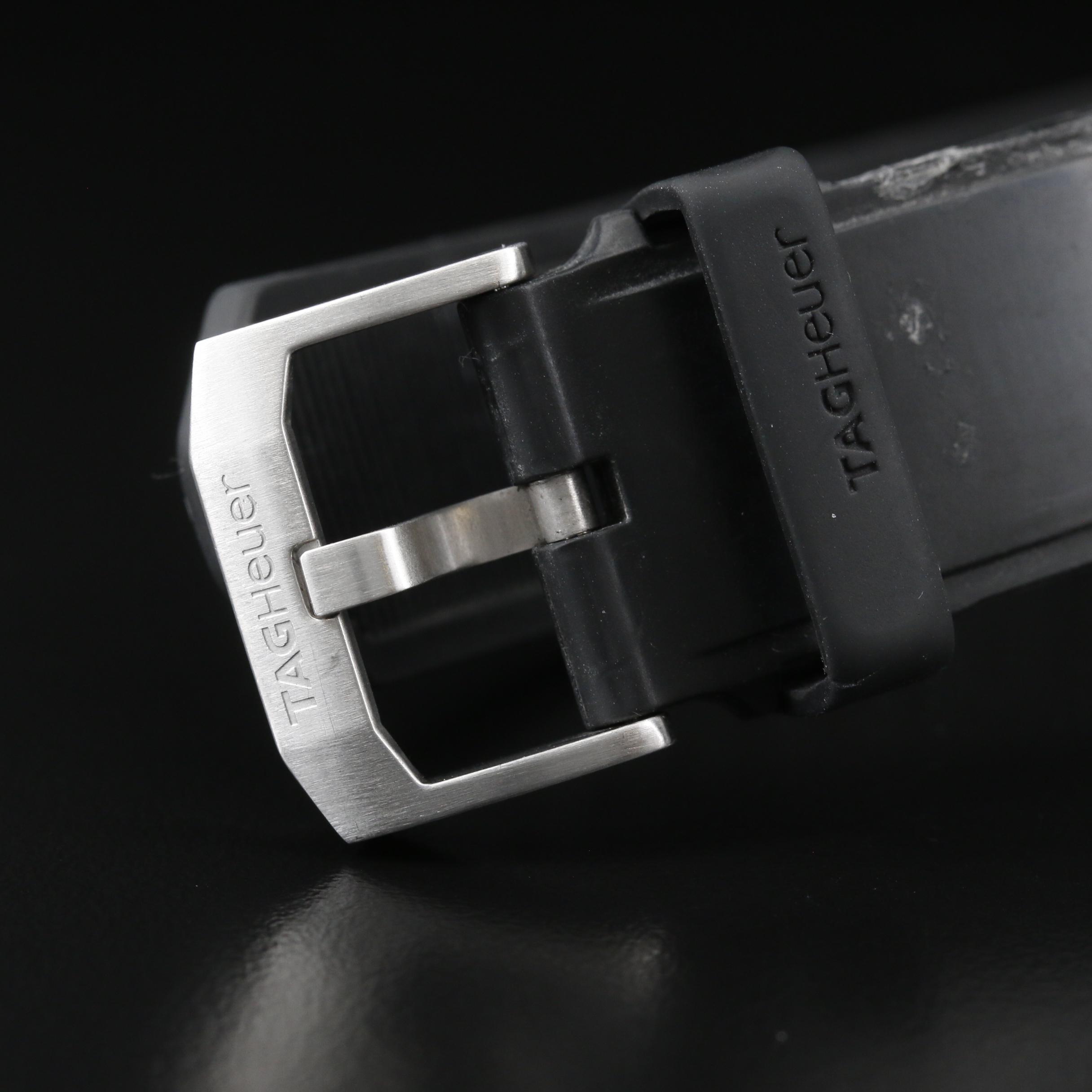 TAG Heuer Carrera Day/Date Chronograph Automatic Watch Model CV2A80