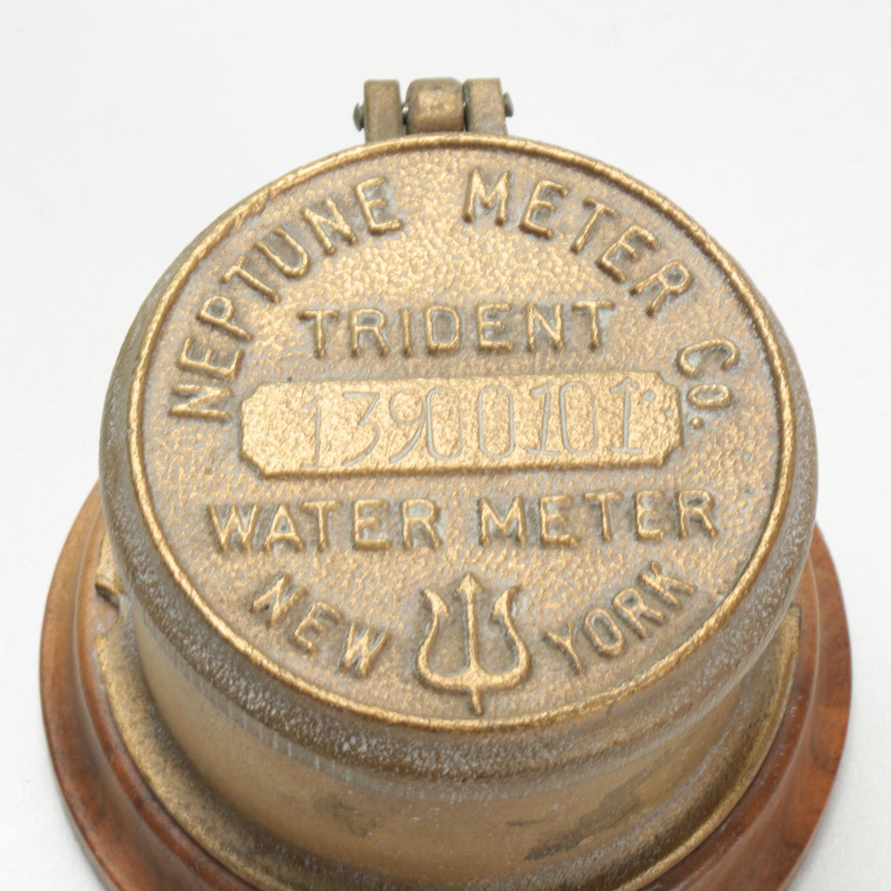 Aqua Glass  Bottles, Insulators and Neptune Water Meter Trident, Antiques
