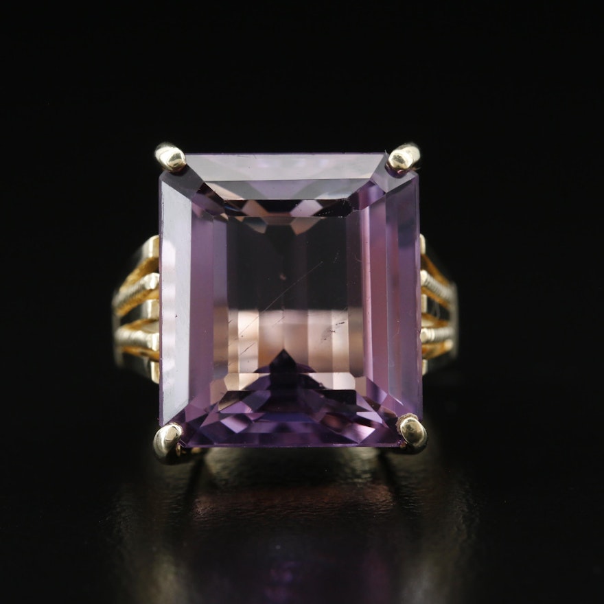 14K 13.45 CT Amethyst Ring