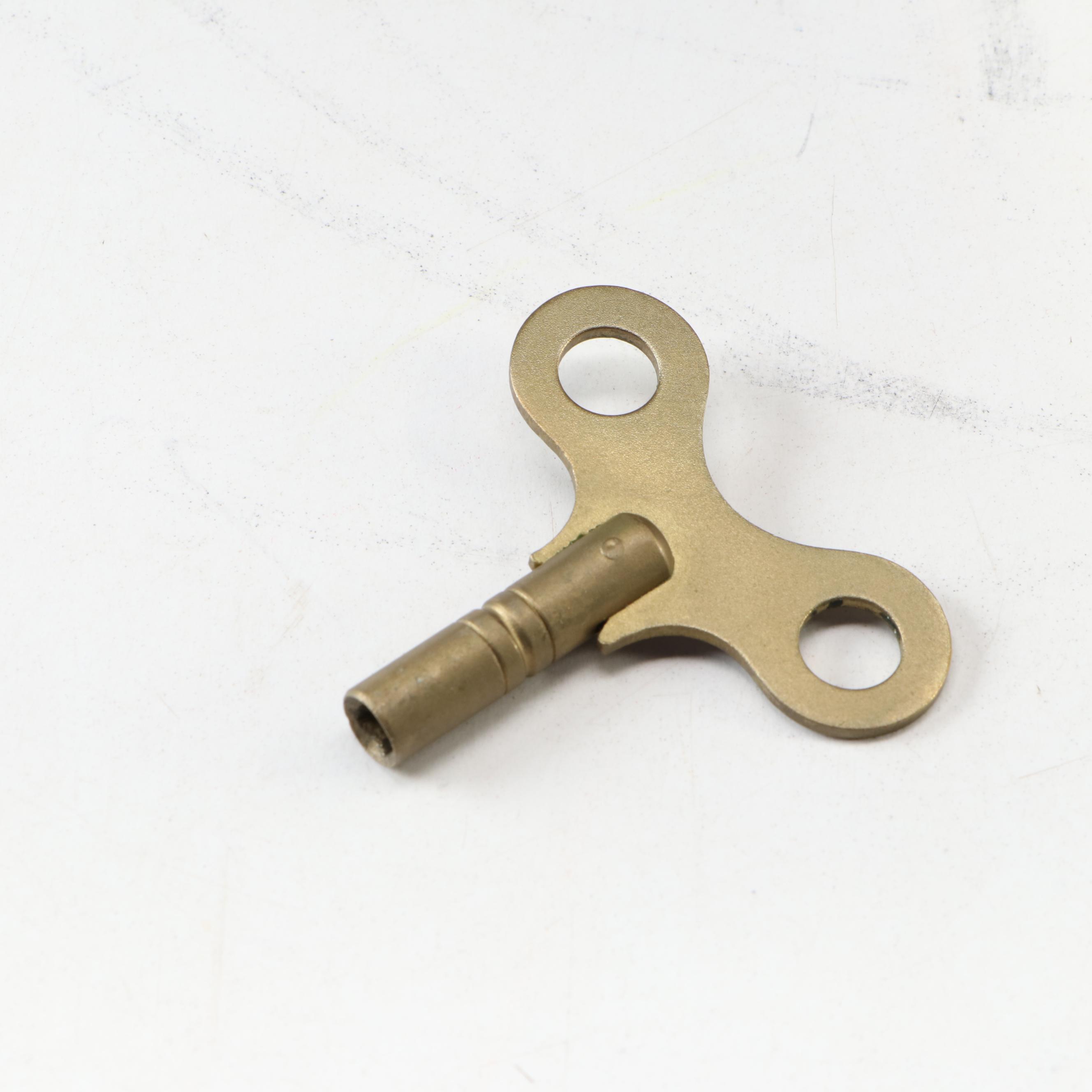 Ansonia Clock Co. Victorian Hand-Carved Oak Mantel Clock