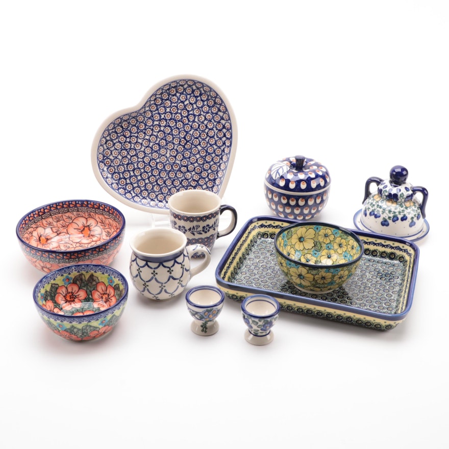 Boleslawiec Hand-Painted Ceramic Tableware, Contemporary