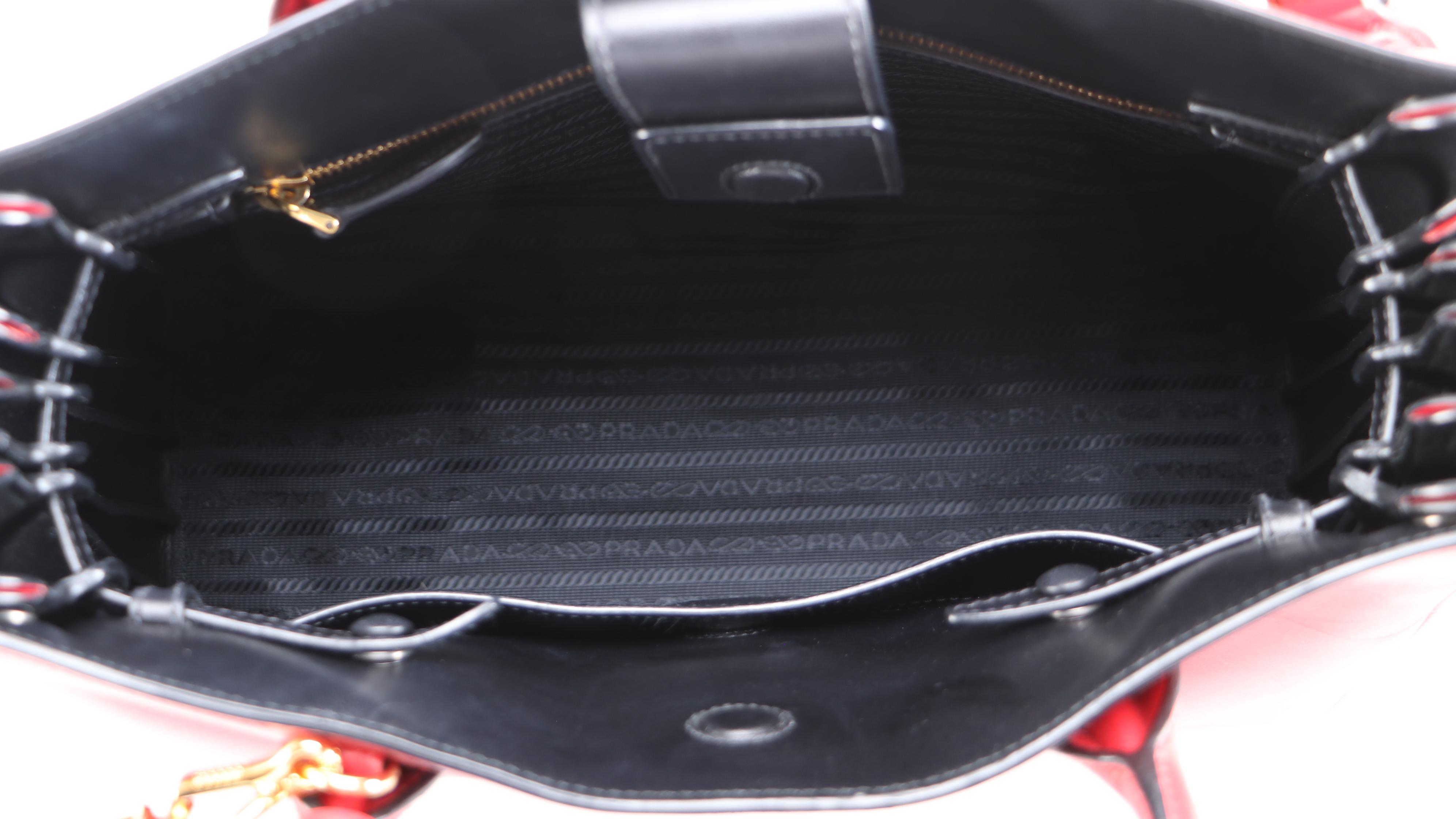 Prada Bibliothèque MM Tote Bag in Fuoco and Nero City Calfskin