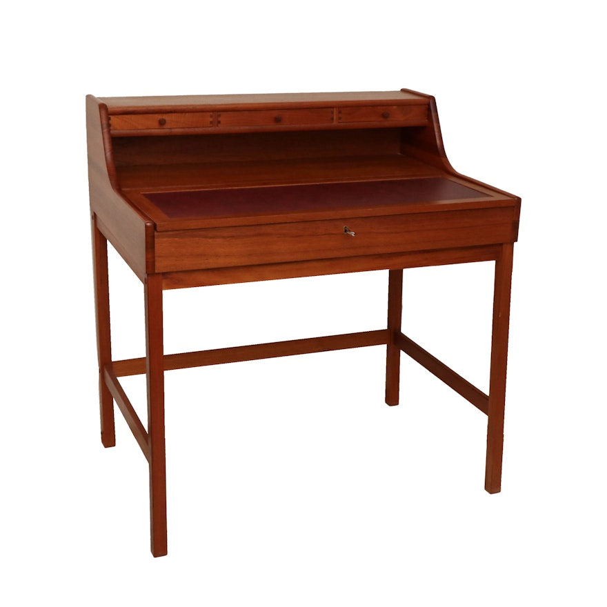 Arts and Crafts Style Teak Writing Desk, 20th Century