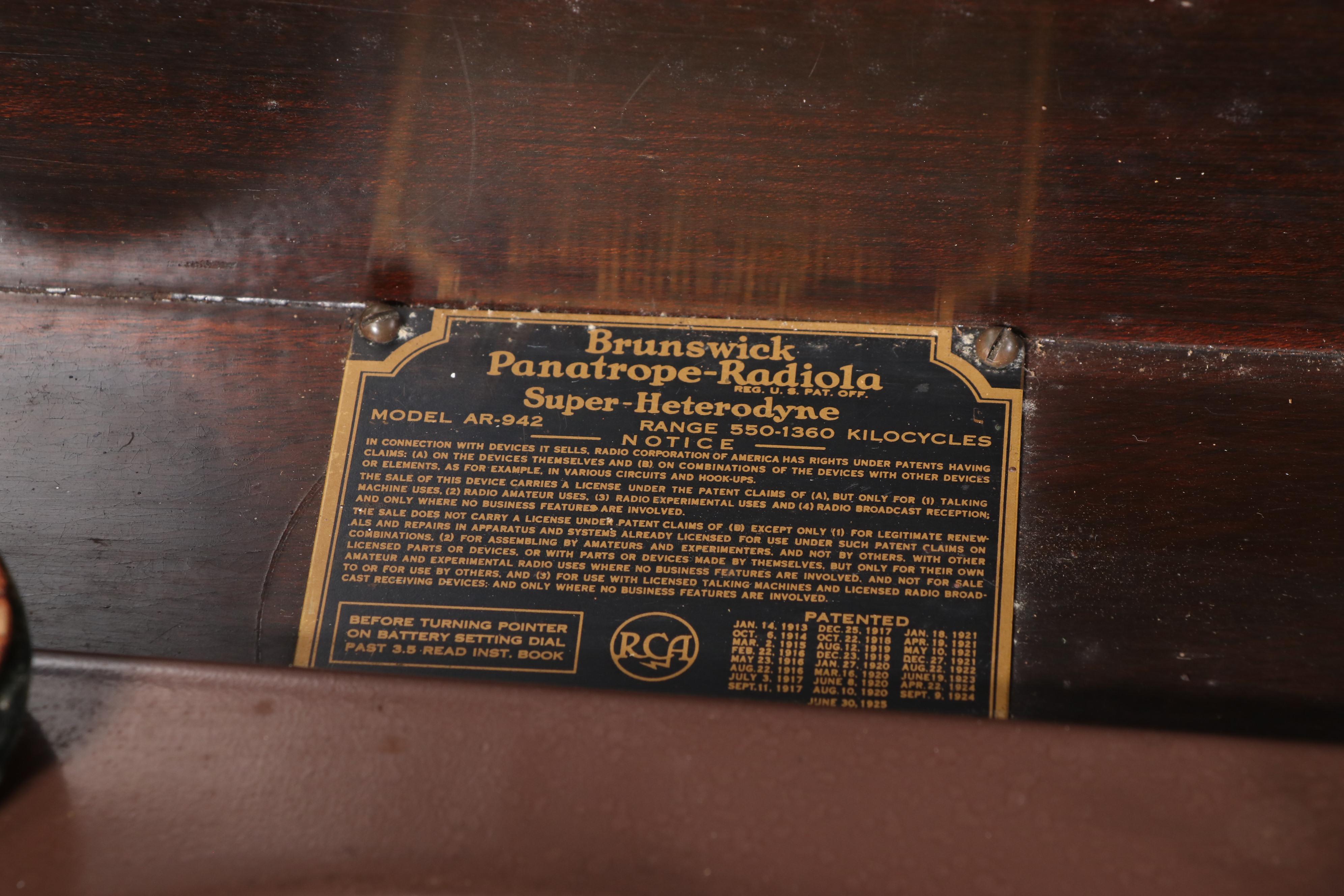 Brunswick Panatrope-Radiola Super Heterodyne Phonograph, circa 1927