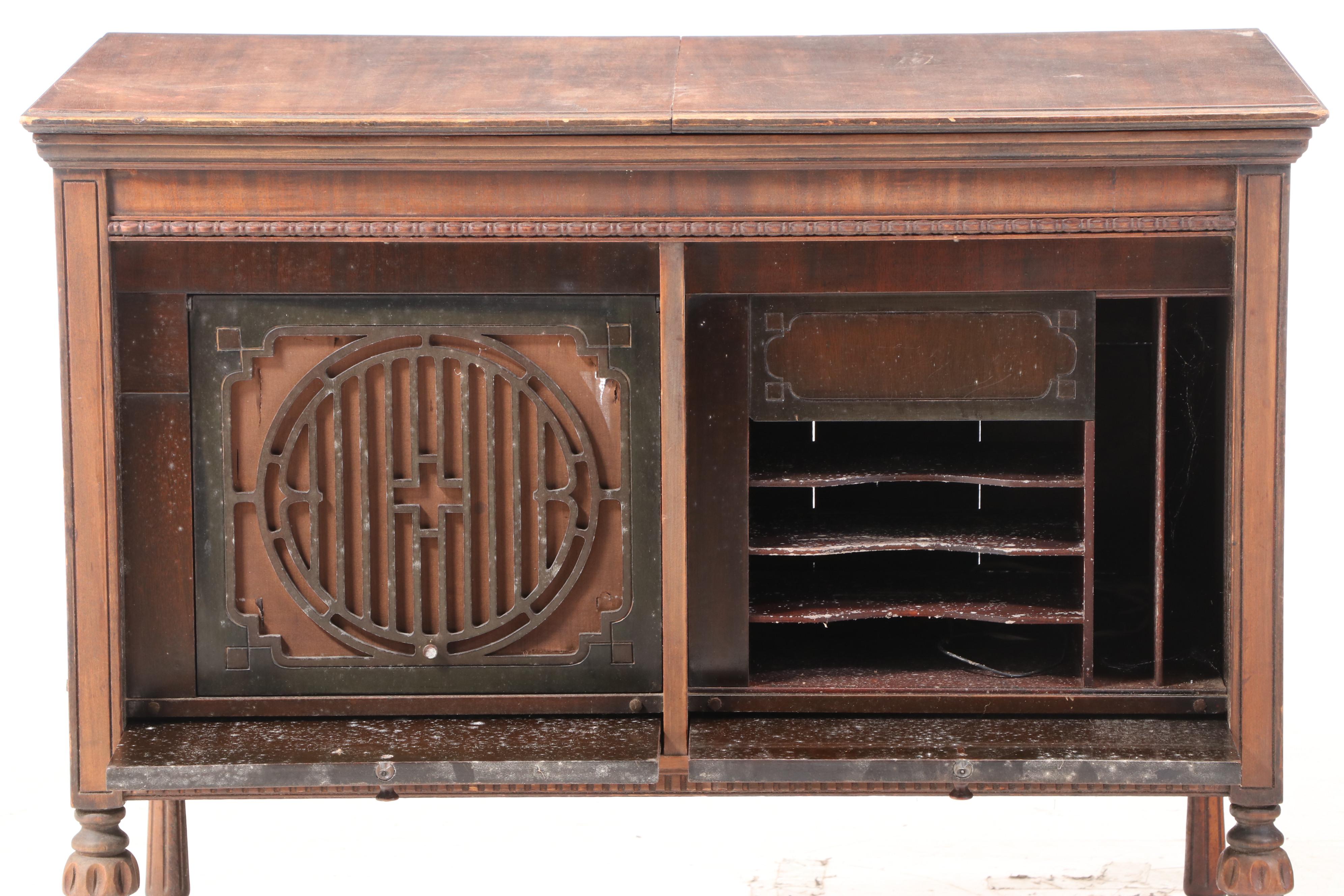 Brunswick Panatrope-Radiola Super Heterodyne Phonograph, circa 1927