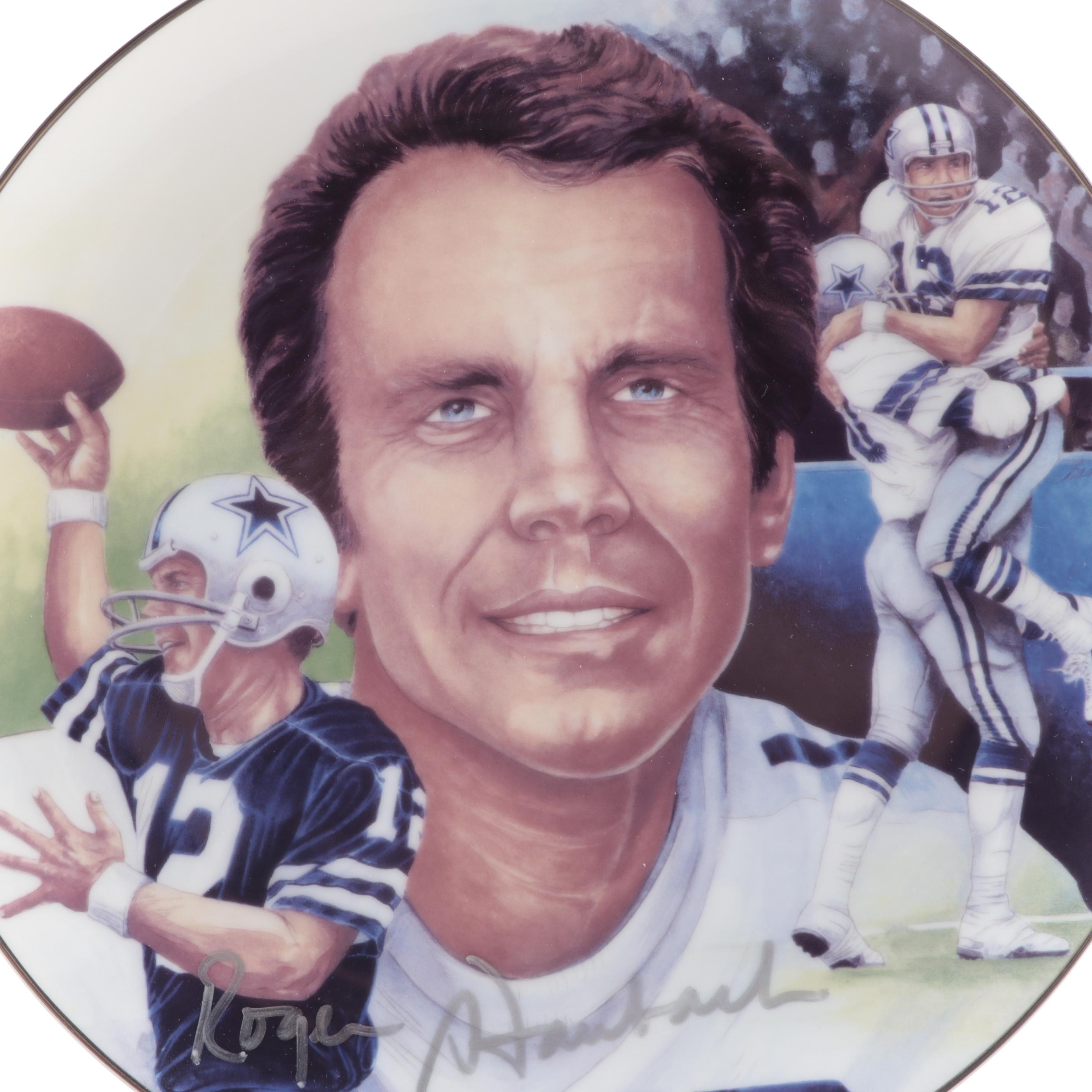 Roger Staubach Signed 1978 Gartlan "The Best of Football" Plate and Cards