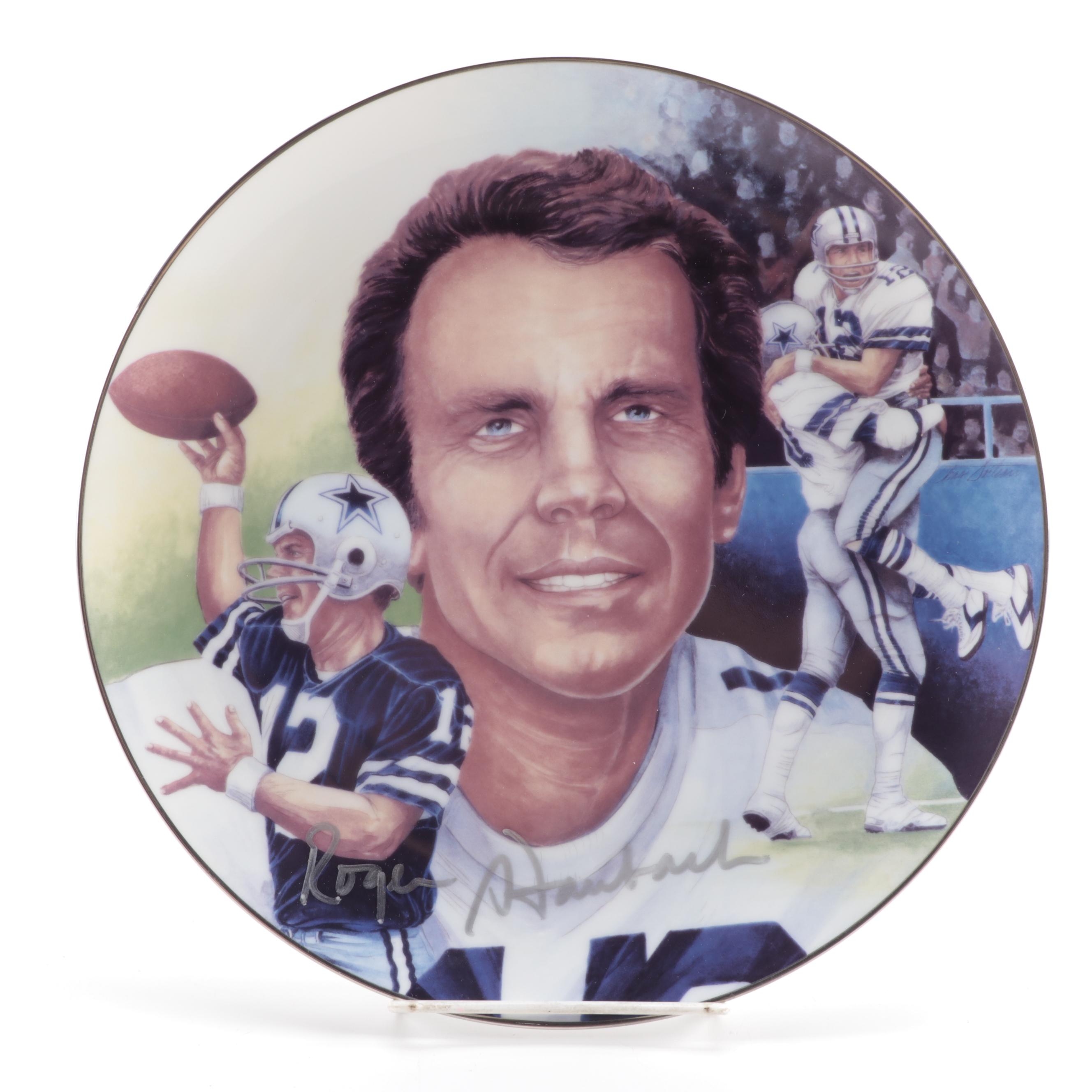 Roger Staubach Signed 1978 Gartlan "The Best of Football" Plate and Cards
