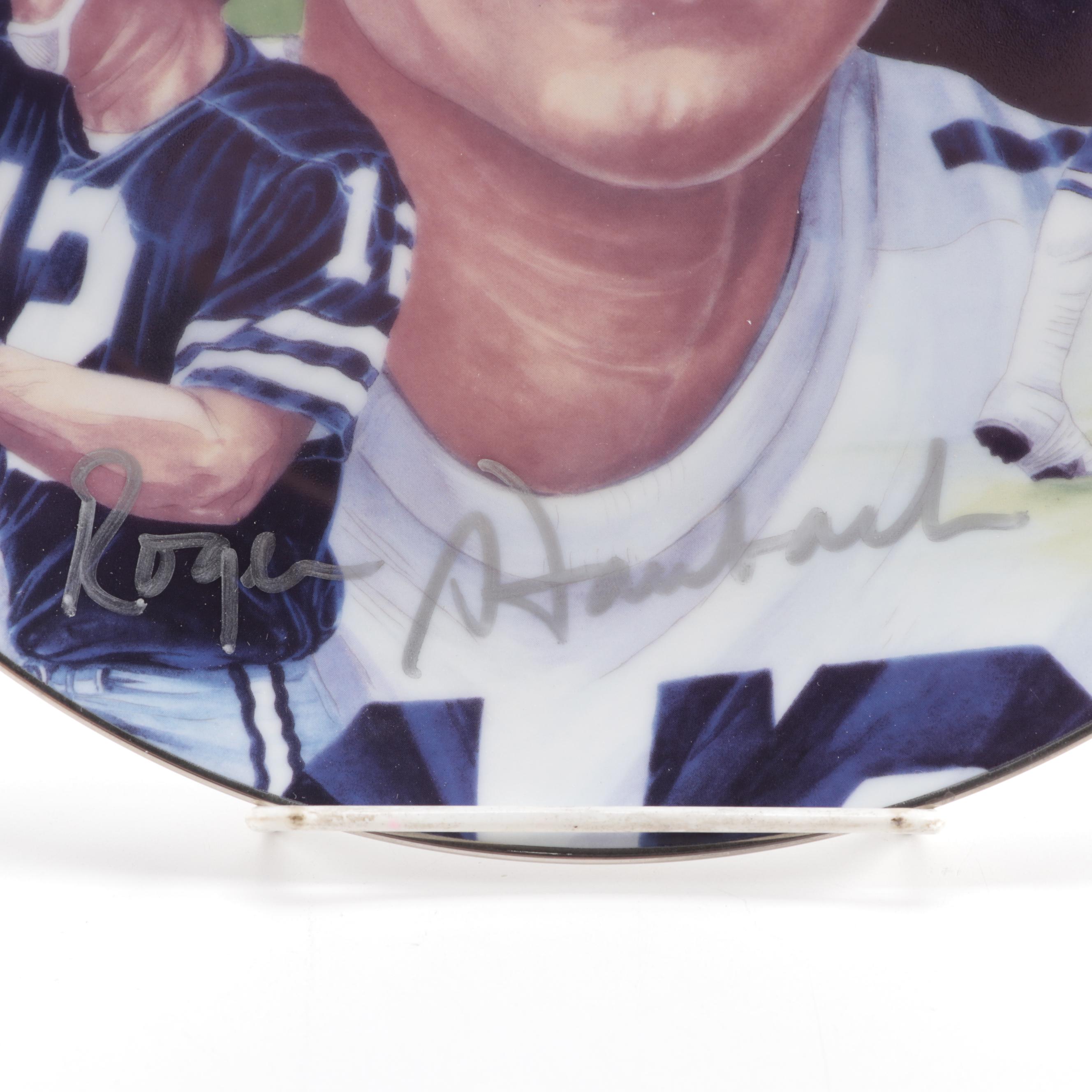 Roger Staubach Signed 1978 Gartlan "The Best of Football" Plate and Cards