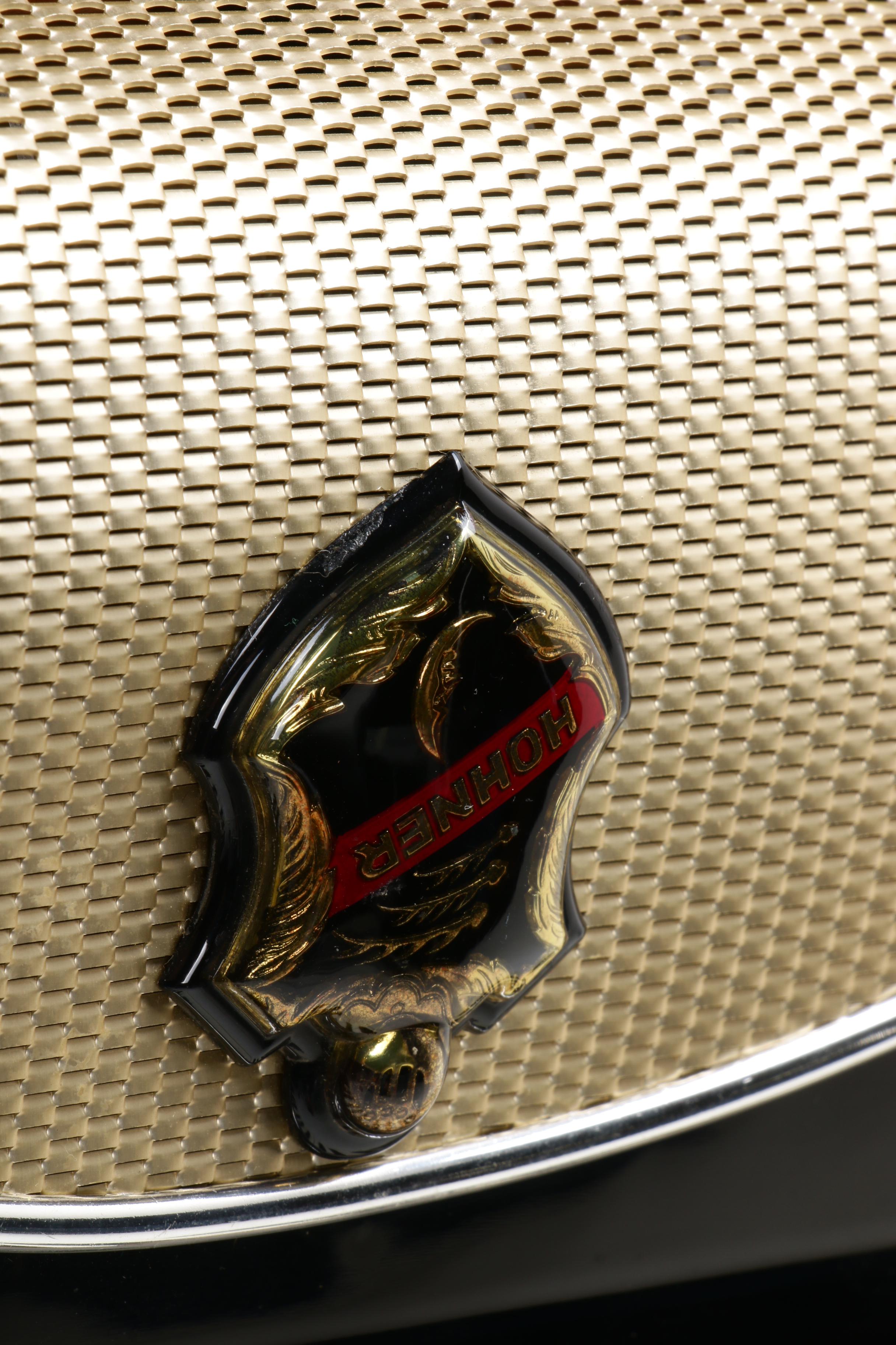 Hohner Lucia IVP 96 Bass Piano Accordion