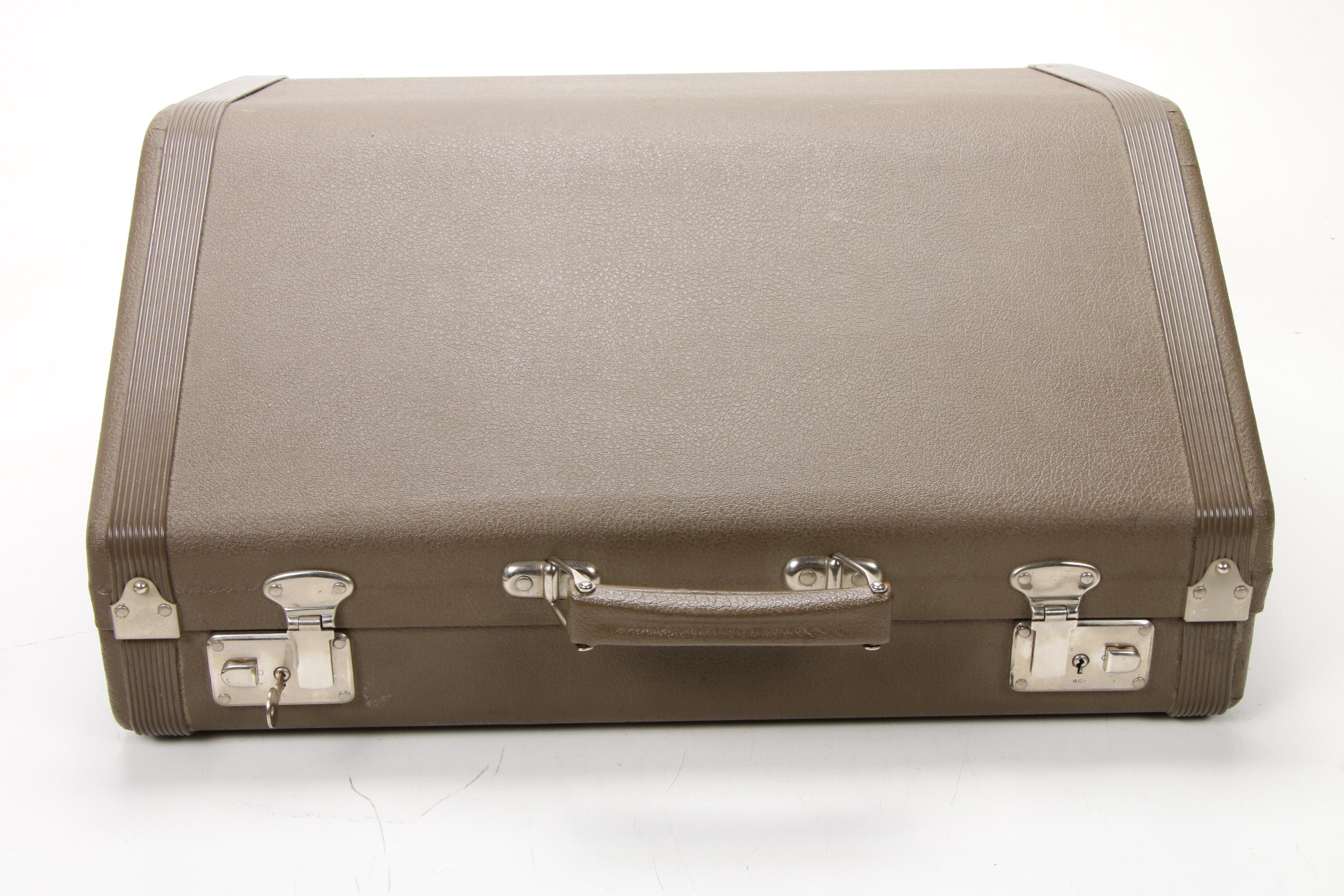 Hohner Lucia IVP 96 Bass Piano Accordion