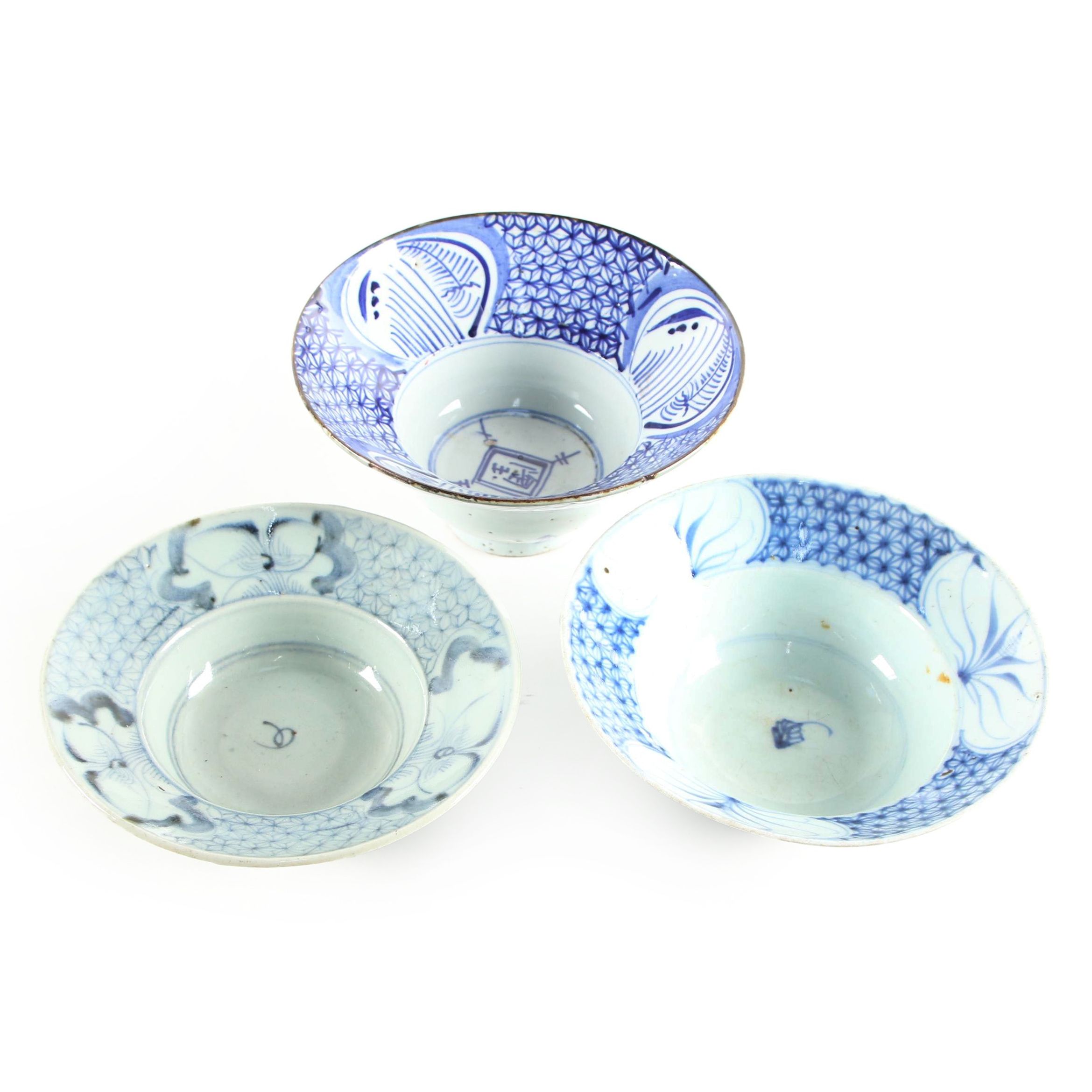 Chinese Zhangzhou (Swatow) Ware Stoneware Bowls, Ming Dynasty