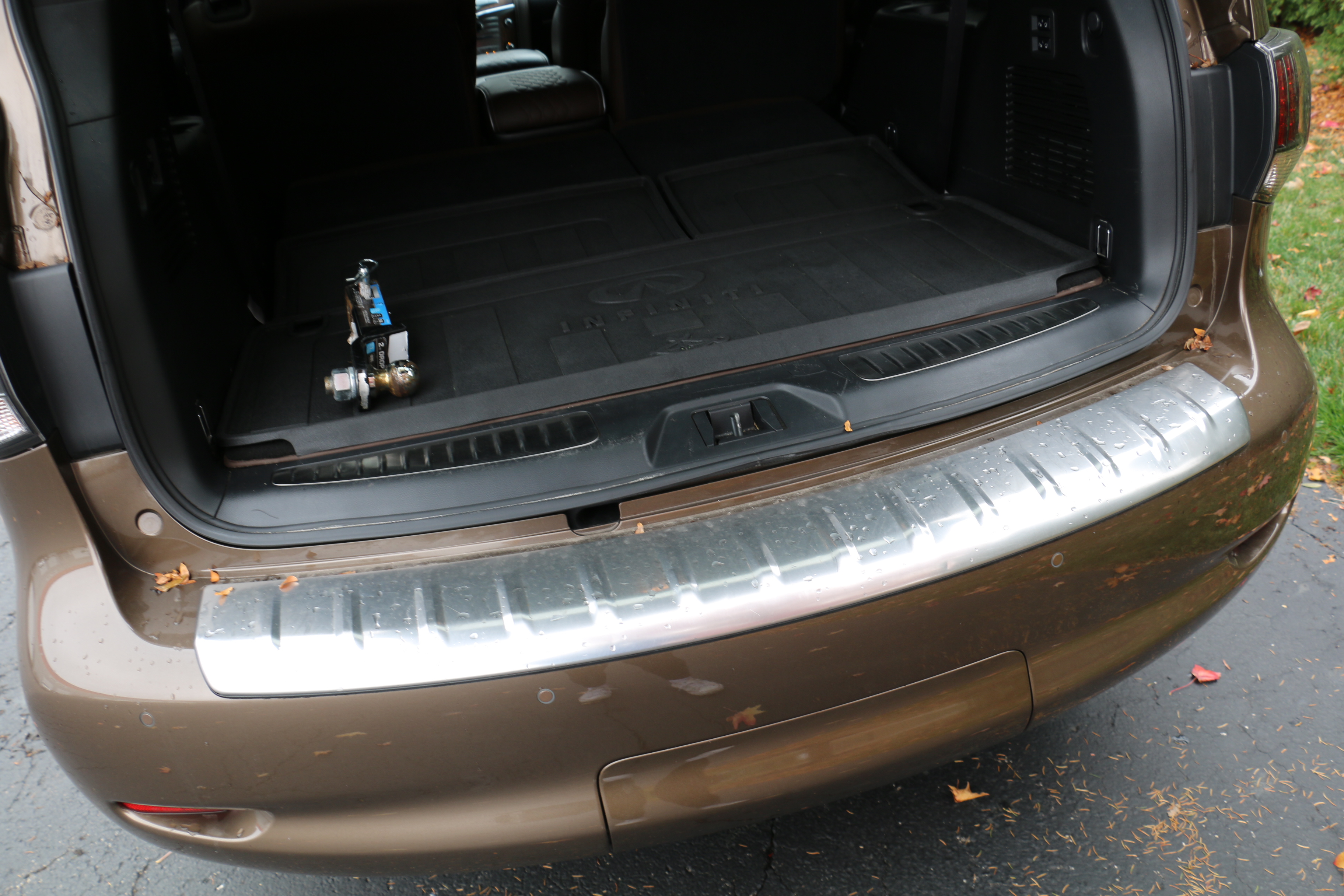 2015 Smoky Quartz Infiniti QX80 4-Door SUV