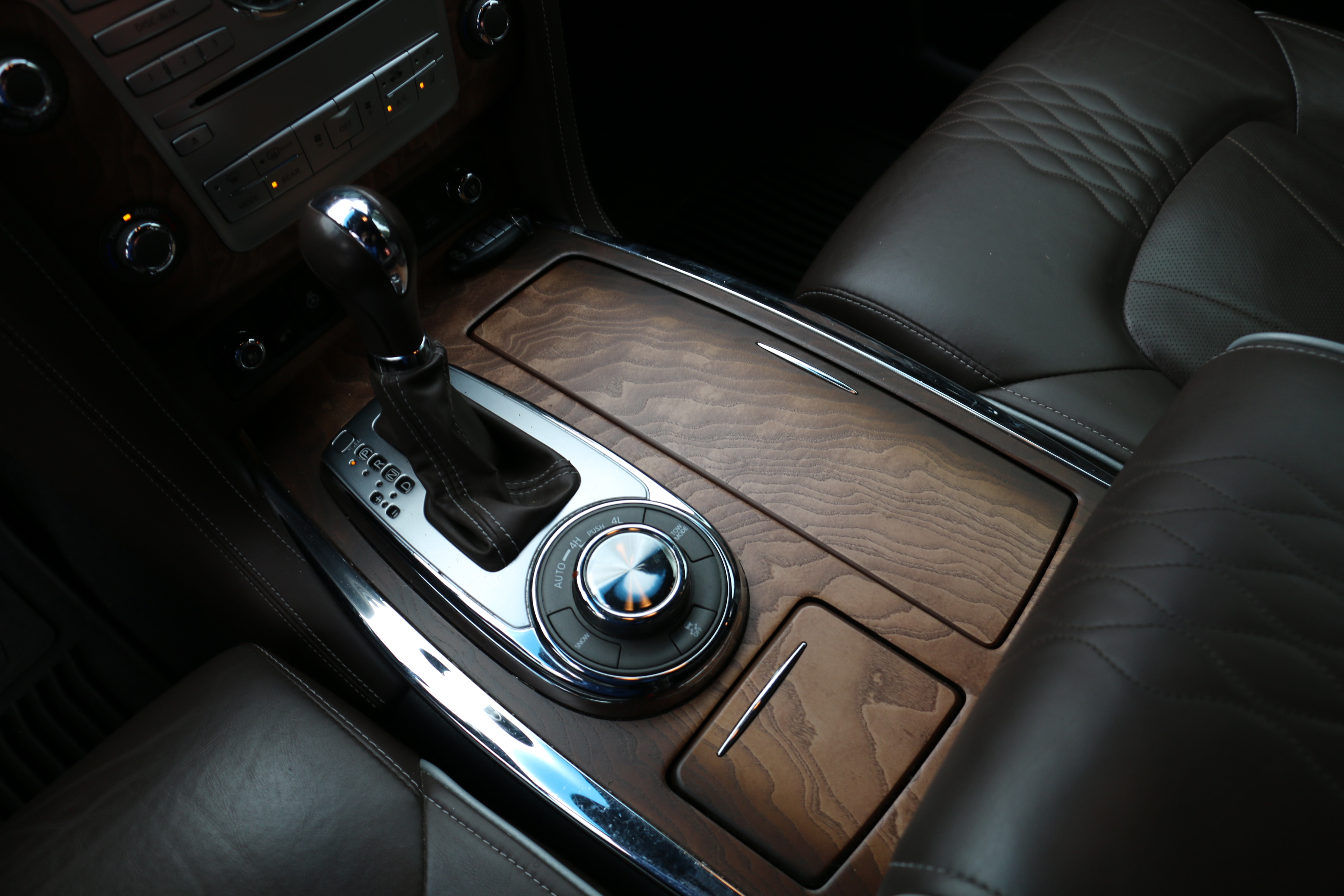 2015 Smoky Quartz Infiniti QX80 4-Door SUV