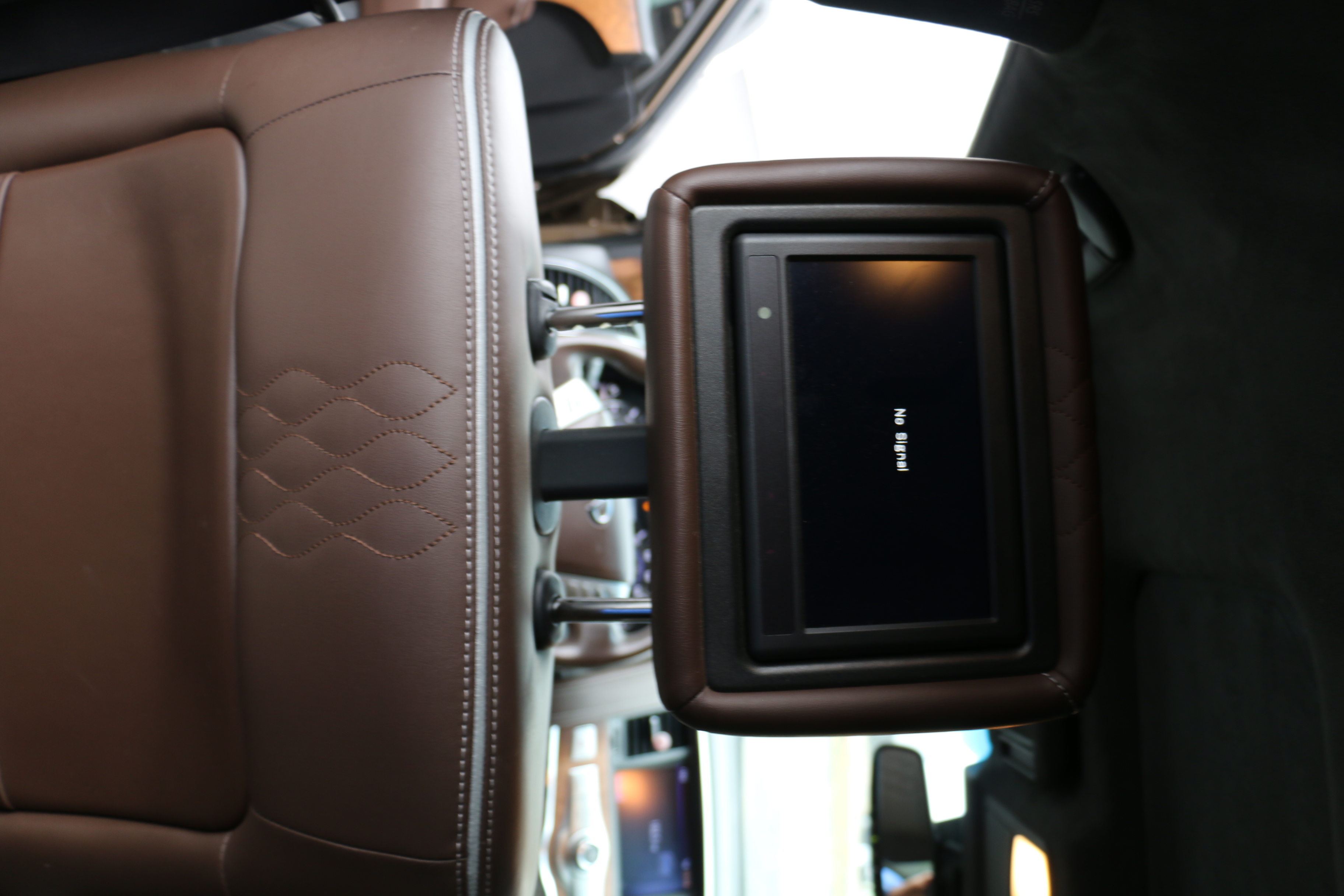 2015 Smoky Quartz Infiniti QX80 4-Door SUV