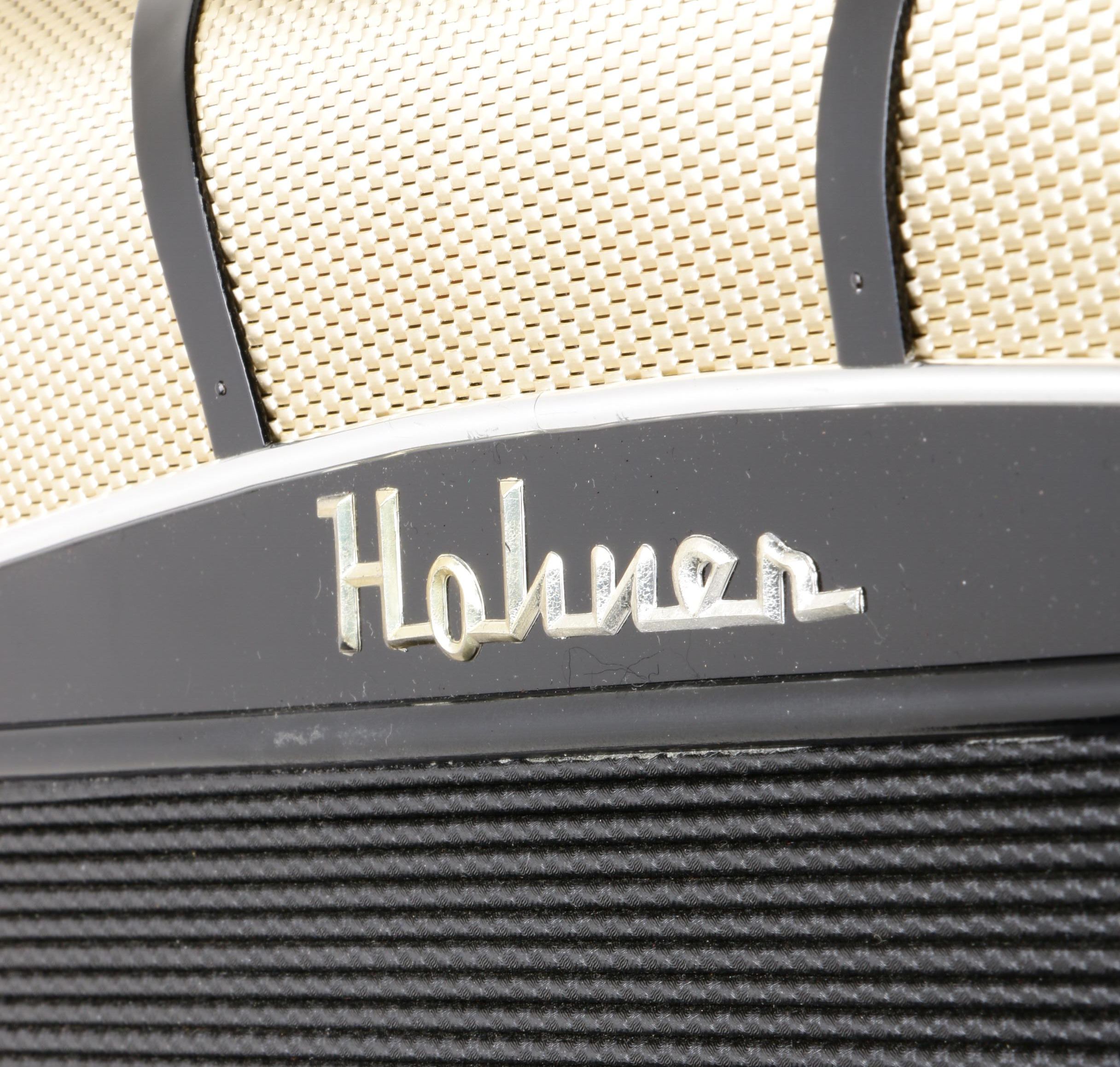 Hohner Lucia IVP 96 Bass Piano Accordion