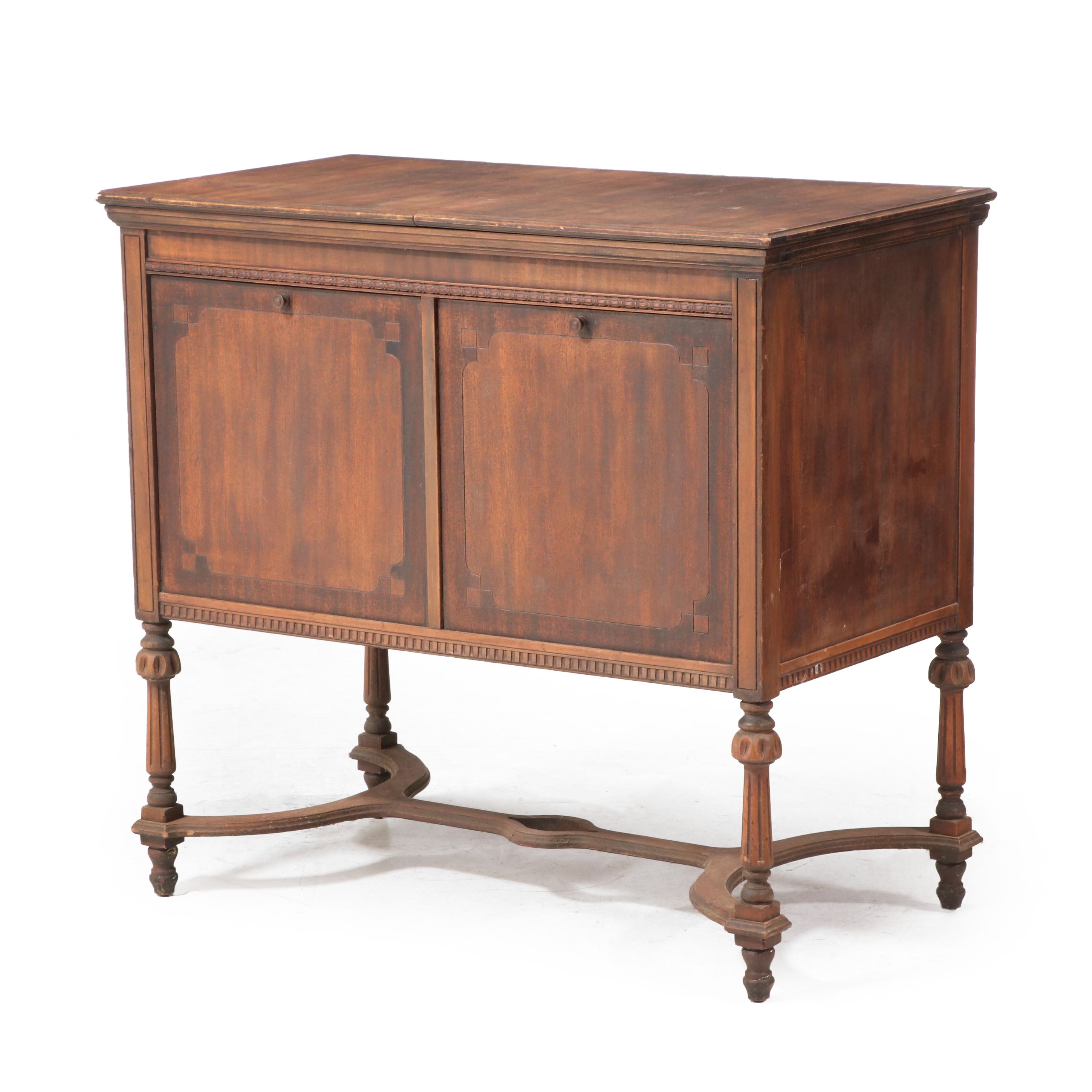 Brunswick Panatrope-Radiola Super Heterodyne Phonograph, circa 1927